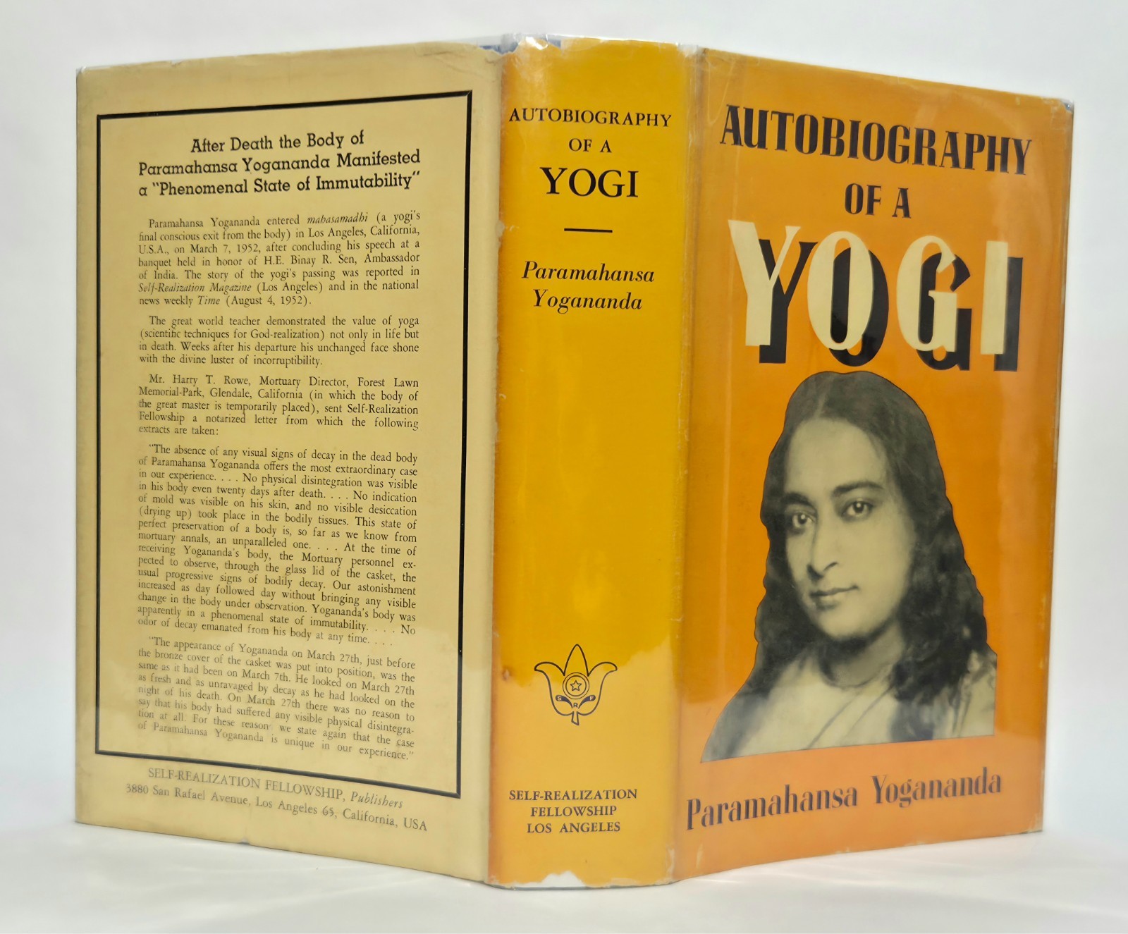 Autobiography of a Yogi 1959 8th Edition Paramhansa Yogananda Meditation HC$DJ