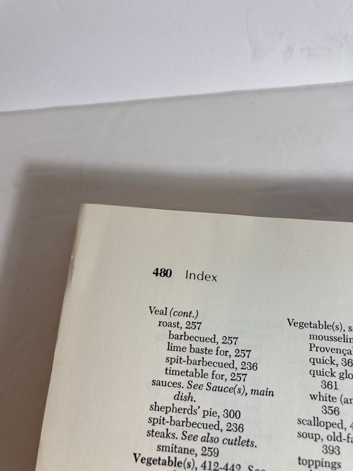 Vintage Betty Crocker’s Cookbook 1974 Tight Binding 480 Pages HC