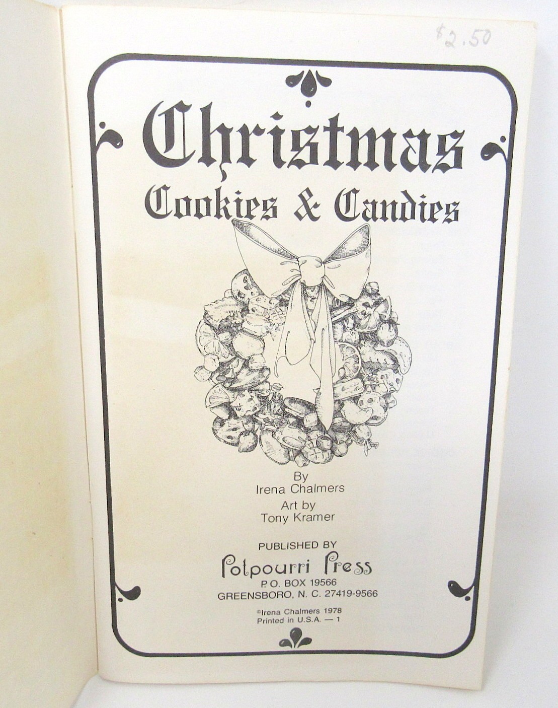 Christmas Cookies Candies Cookbook for Beginners Recipes Book 48 Pages 1978