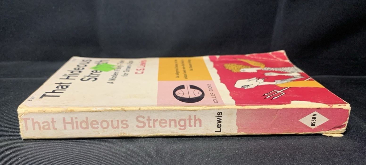 RARE That Hideous Strength SciFi Fantasy PB C.S. Lewis 1962 FIRST Collier Books
