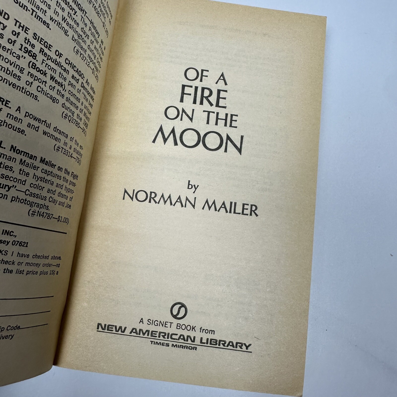 Of A Fire On The Moon Normal Mailer Signet Classic PB 1971 Vintage Unread