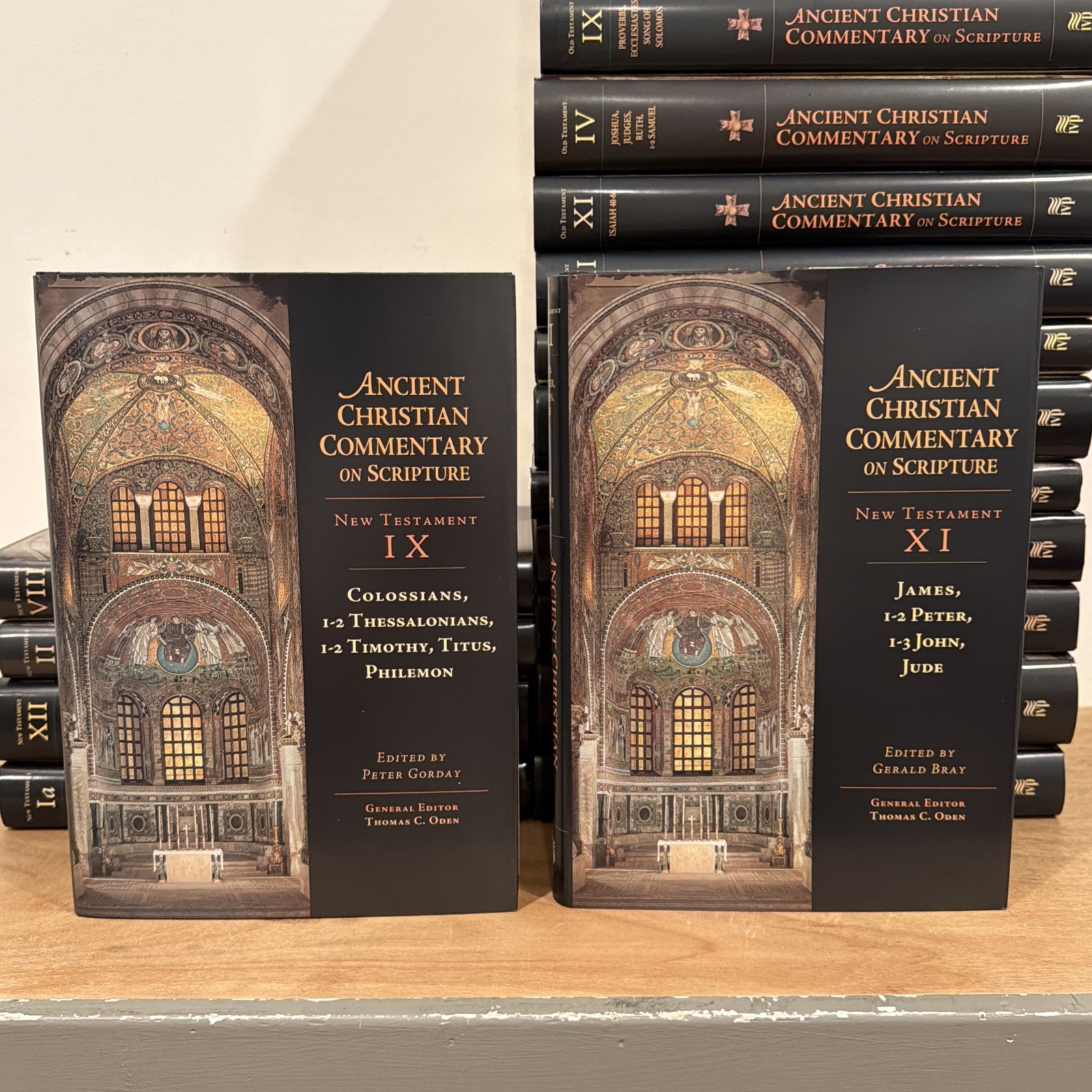 The Ancient Christian Commentary on Scripture [29 Volume Set] Hard Cover.