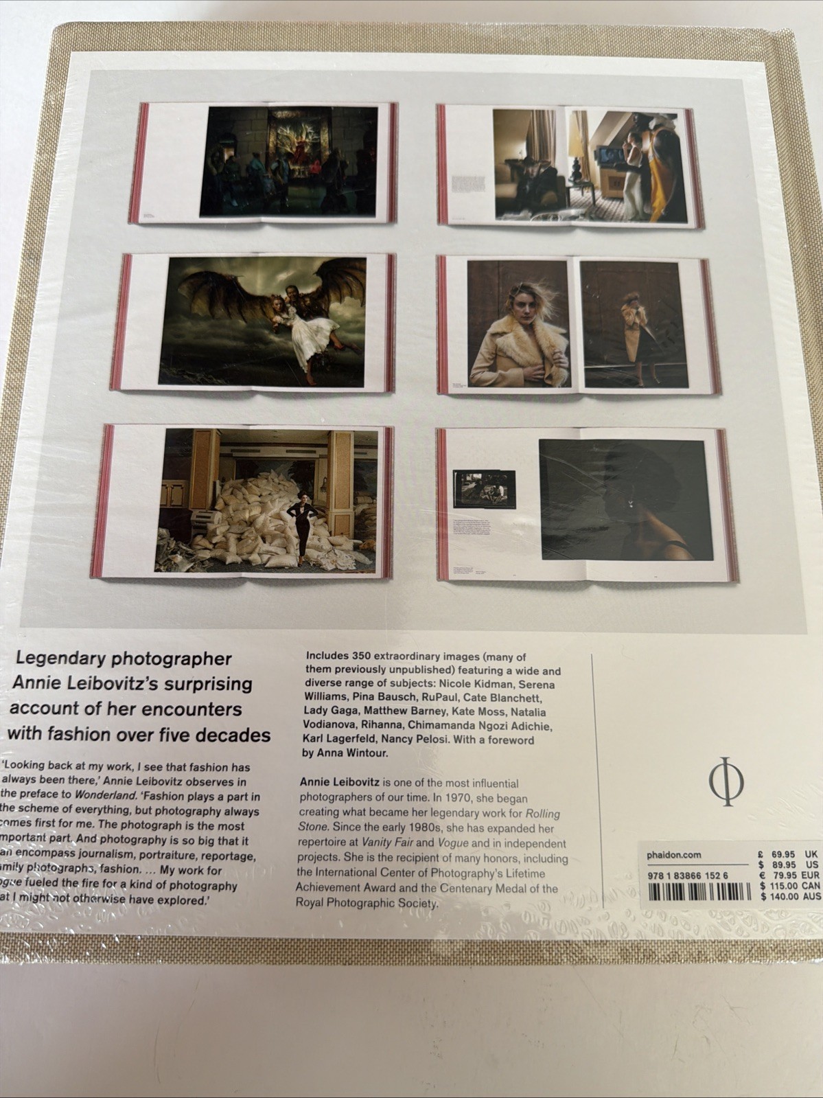 WONDERLAND By Annie Leibovitz Coffee Table Book