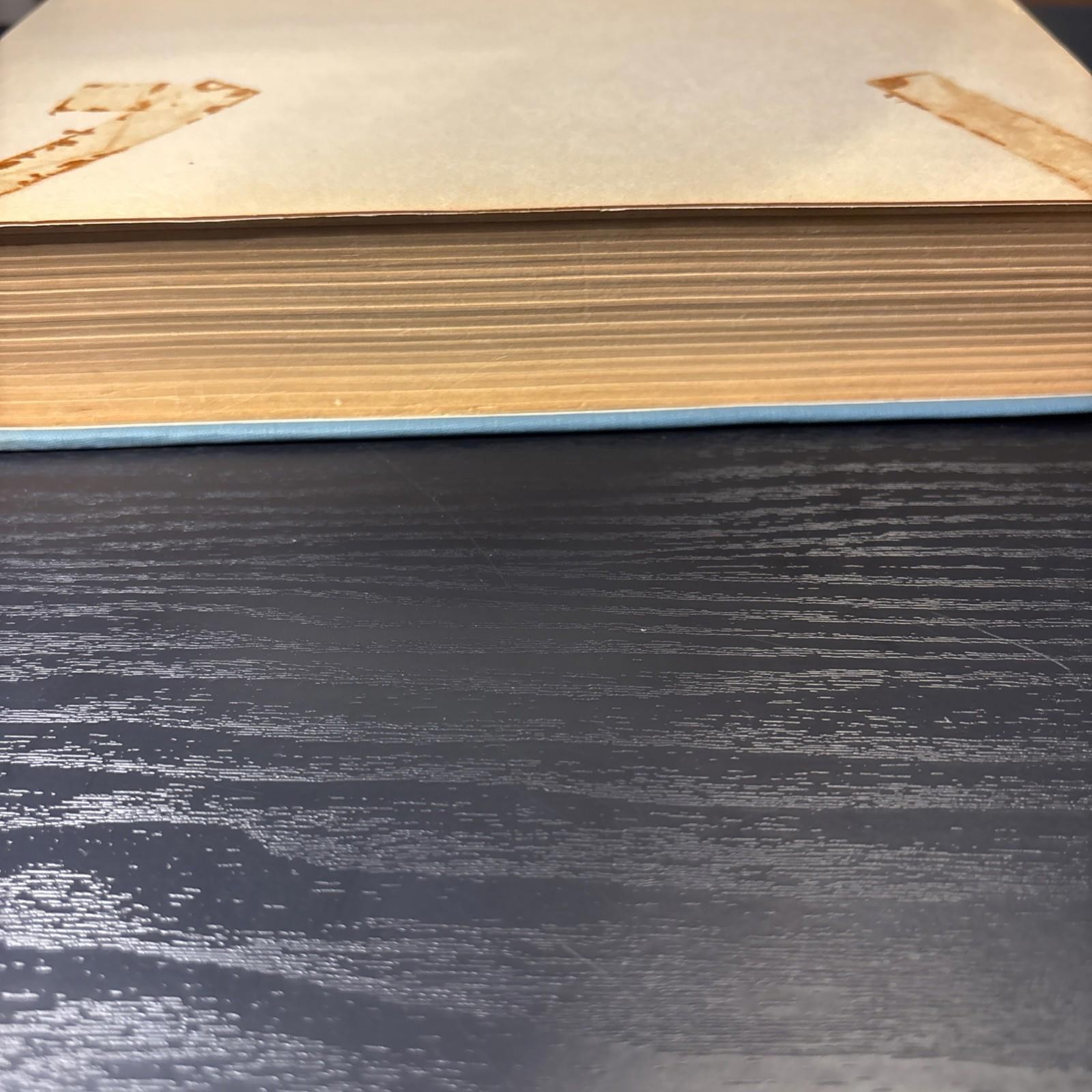 Autobiography of a Yogi Paramhansa Yogananda 1955 6th Ed
