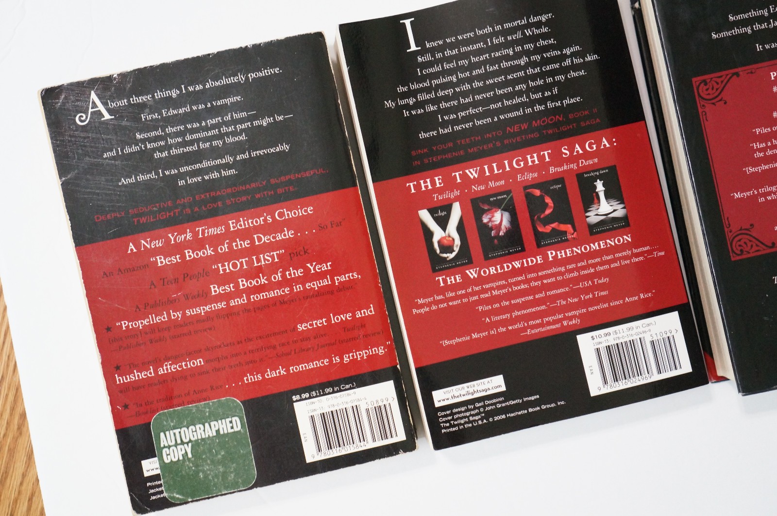 Twilight Saga Book Series 1-4 Stephenie Meyer New Moon Eclipse Breaking Dawn lot