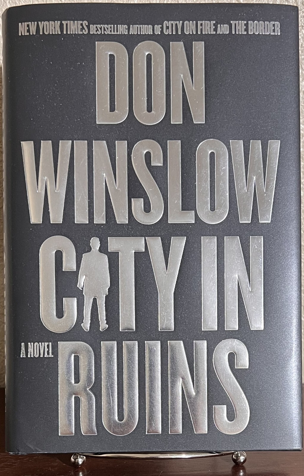 CITY IN RUINS : A Novel by Don Winslow (2024, Hardcover) 1st/1st