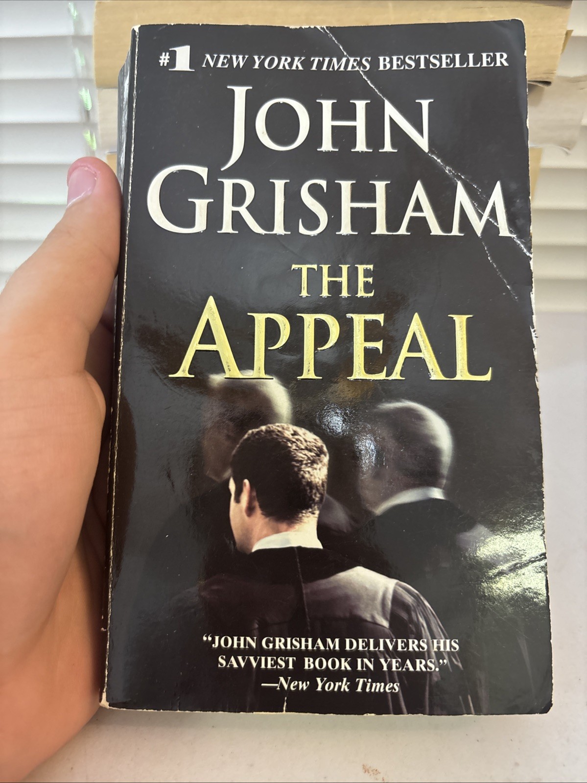 Lot of 10 – John Grisham – Mass paperback books – FREE SHIPPING
