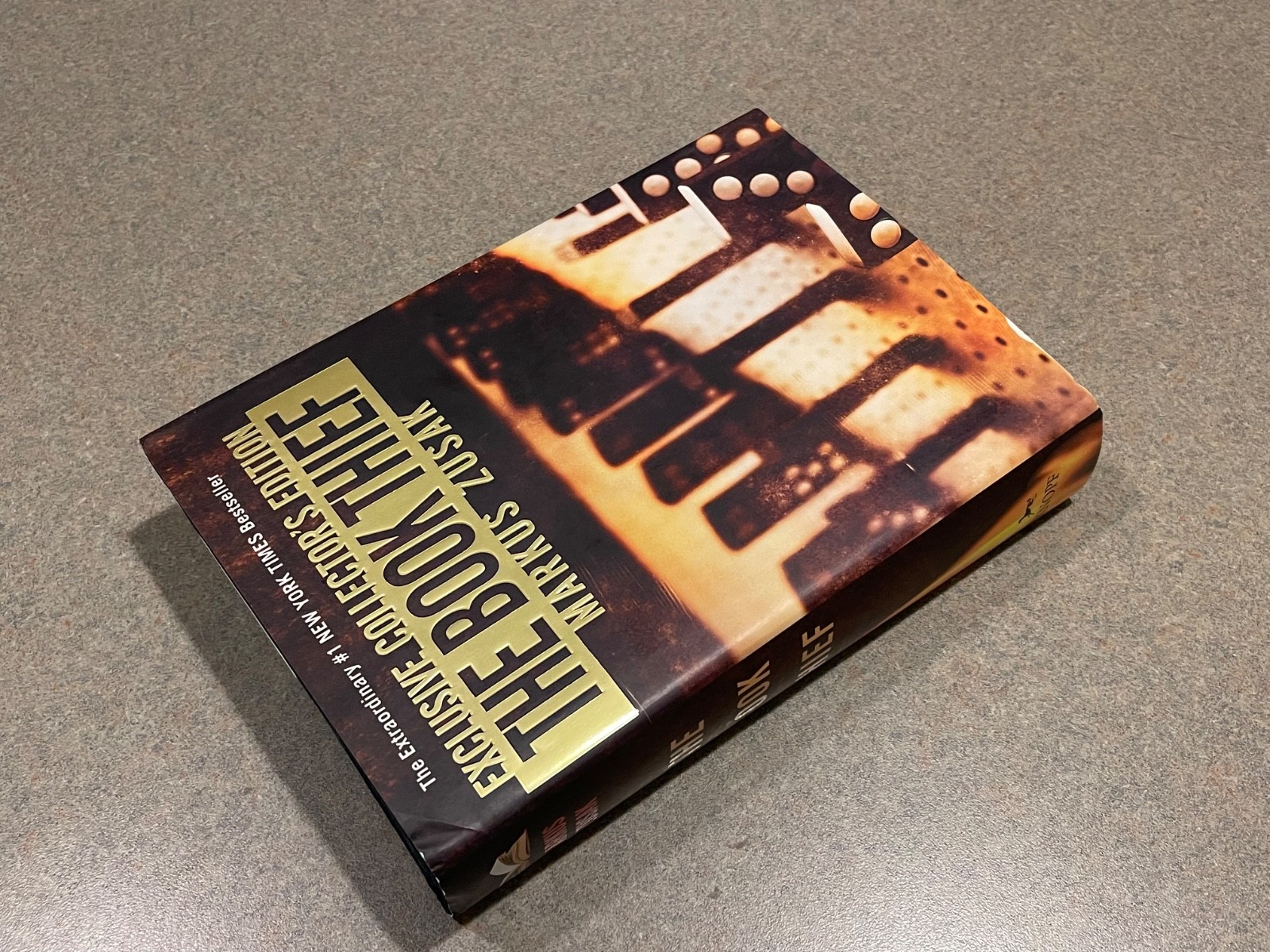 The Book Thief by Markus Zusak (Exclusive Collector’s Edition 1st Printing HC)