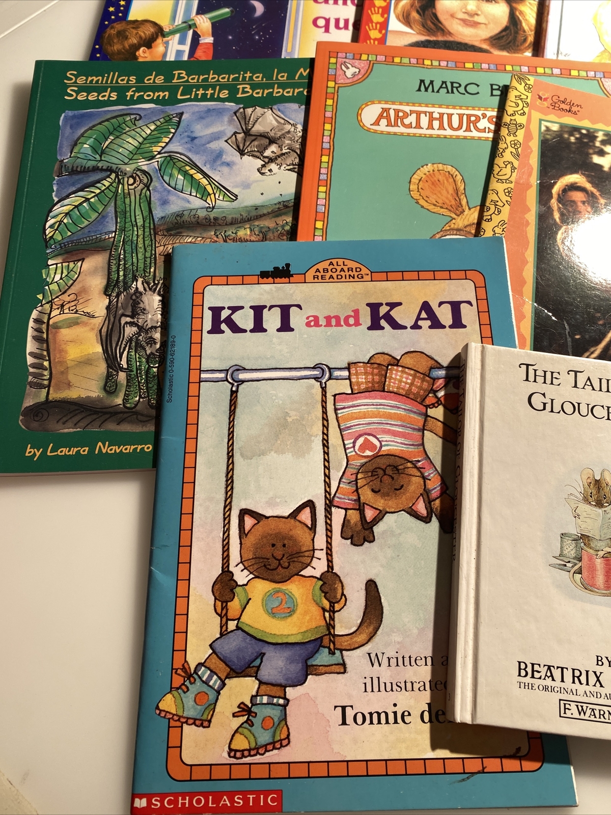 Miscellaneous Children’s Book Lot h29 L