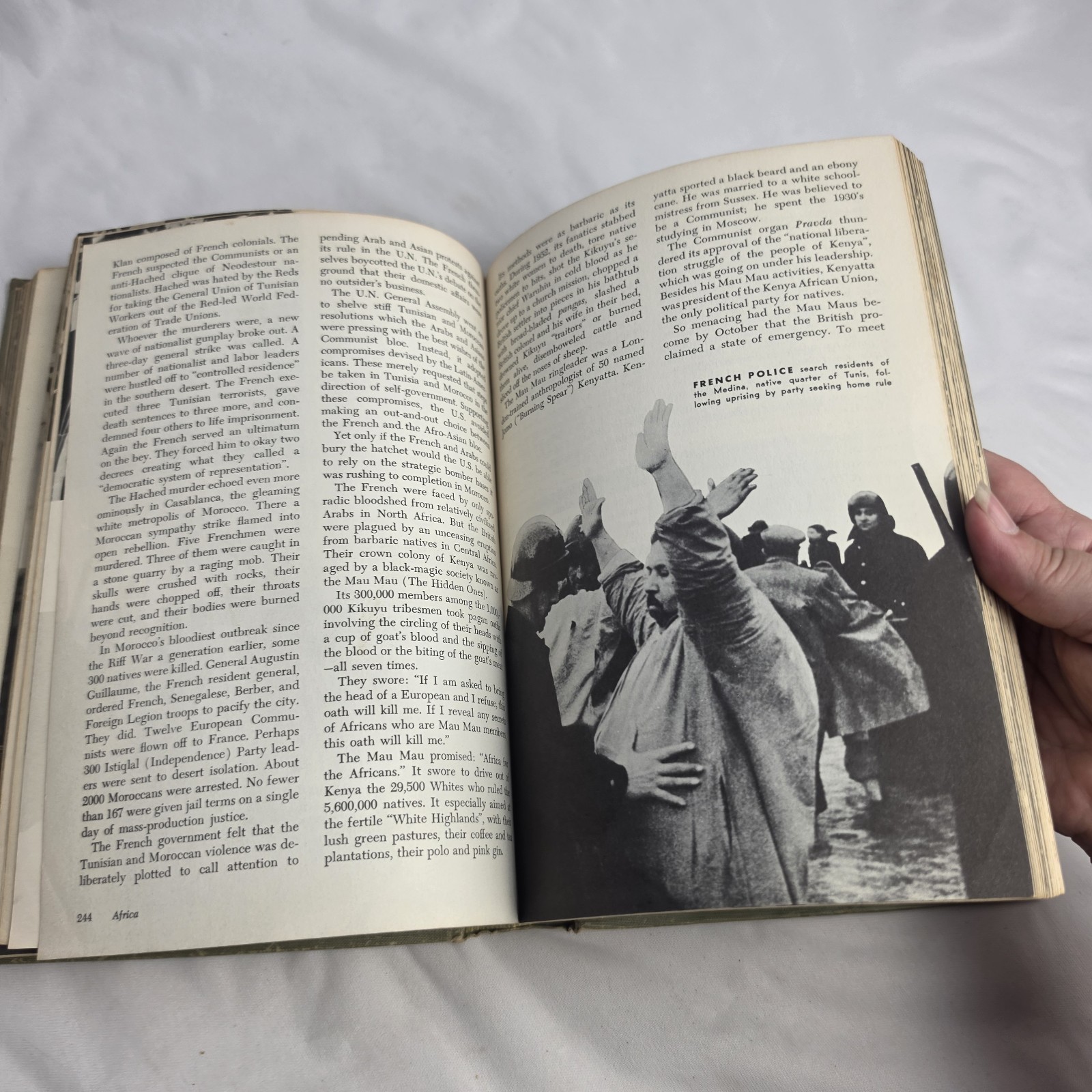 The Unicorn Book Of 1952 Outstanding Events of the Year By Joseph Morse 1953