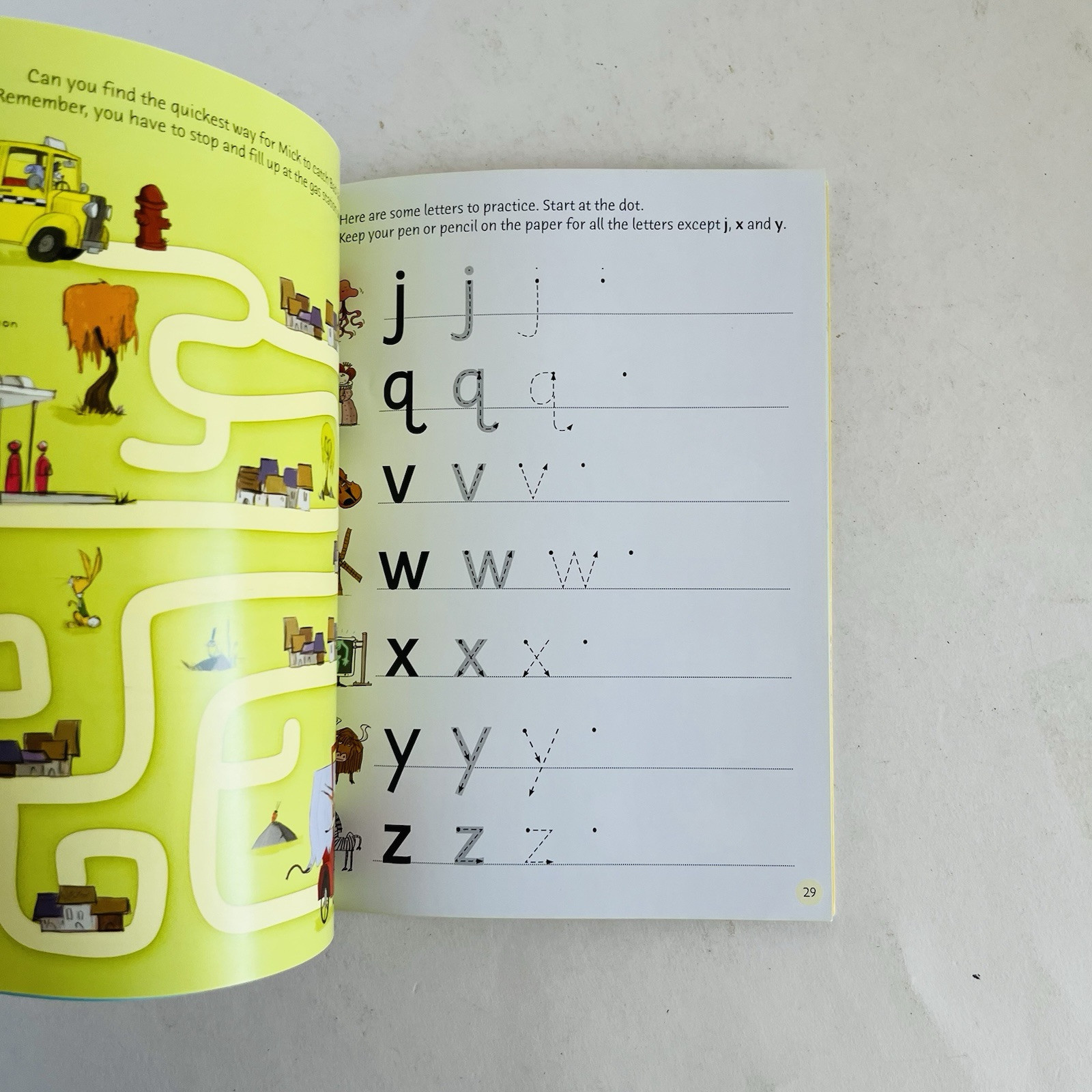 Usborne Childrens Books Lot of 6 Phonics Very First Reading Science Activity Kit