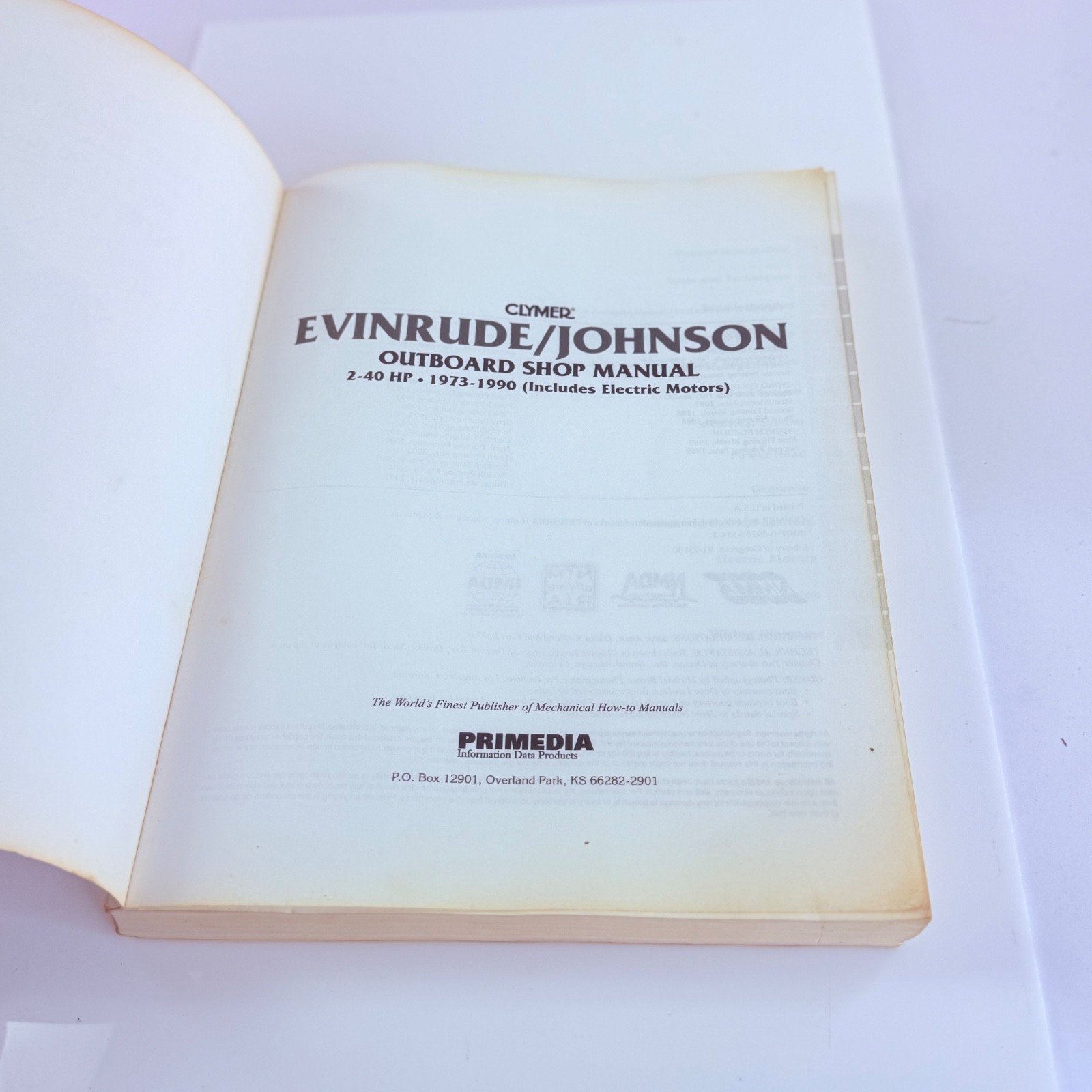 Clymer Evinrude Johnson Outboard Shop Manual 2-40 HP 1973-1990 Includes Electric