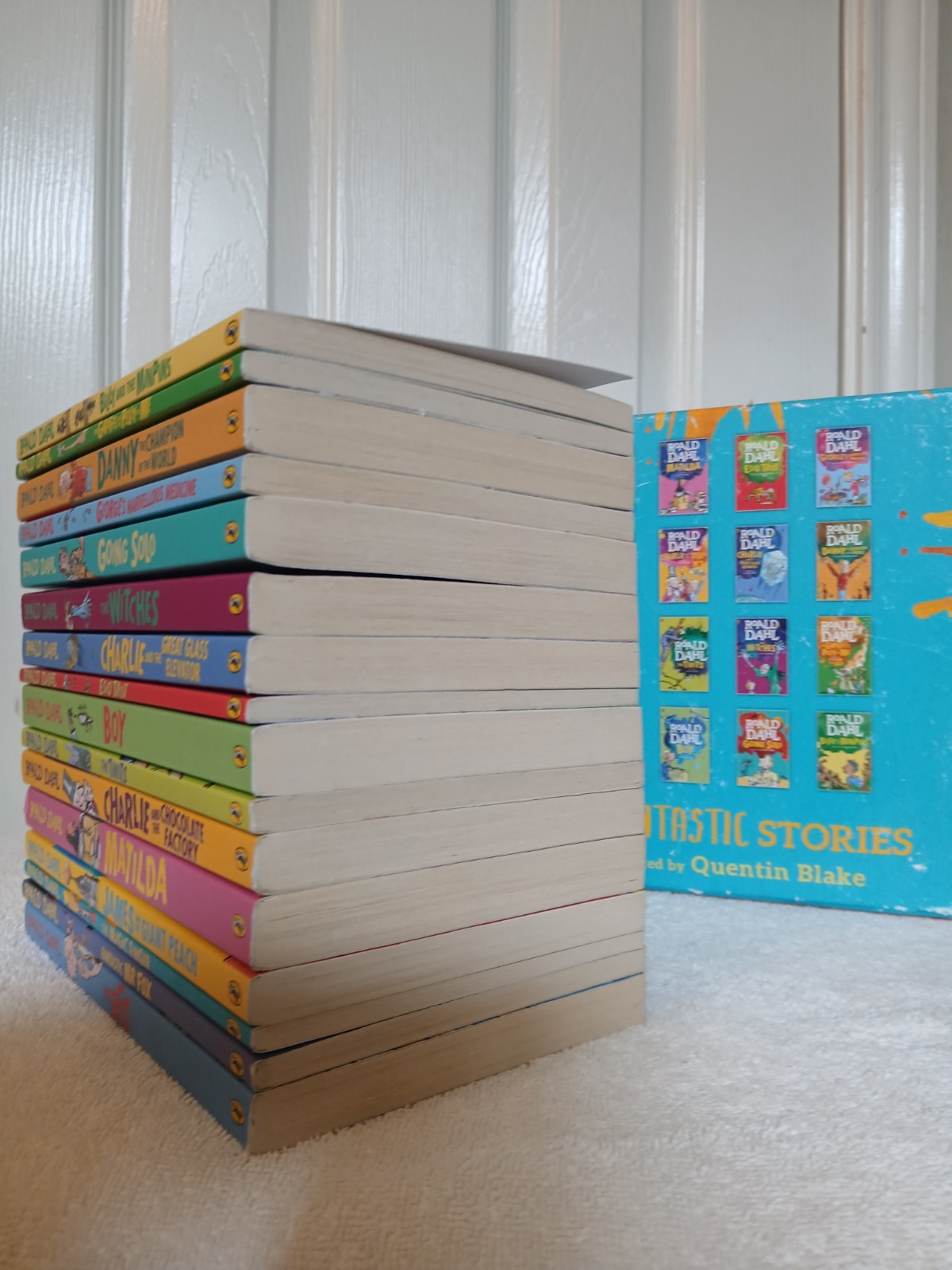 Roald Dahl Collection 16 Books Box Set – VG Books in GOOD Box