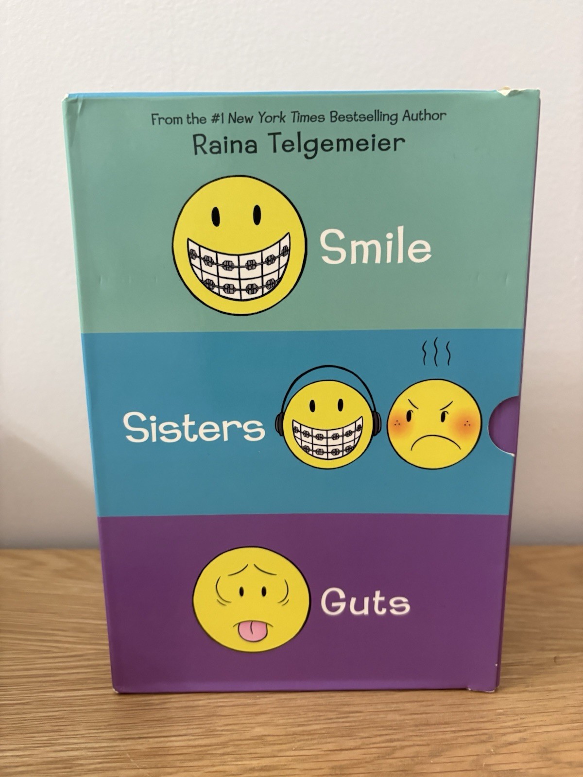 Smile Guts Sisters 3 Books Set Raina Telgemeier Tween EXCELLENT Graphic Novel