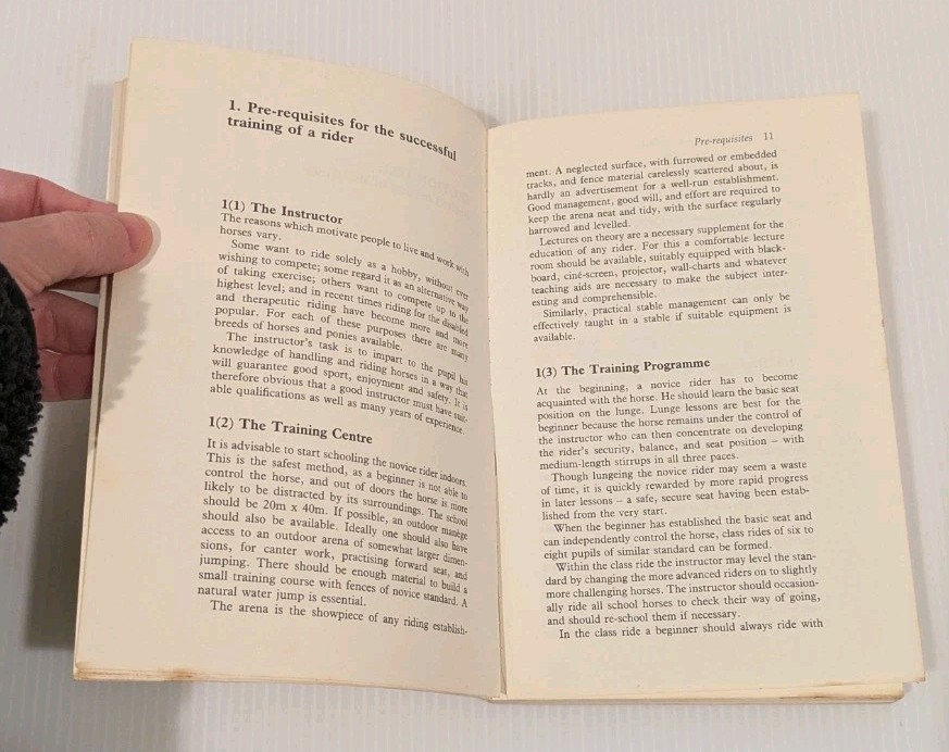 THE PRINCIPLES OF RIDING Official Instruction Handbook German Equestrian Horses