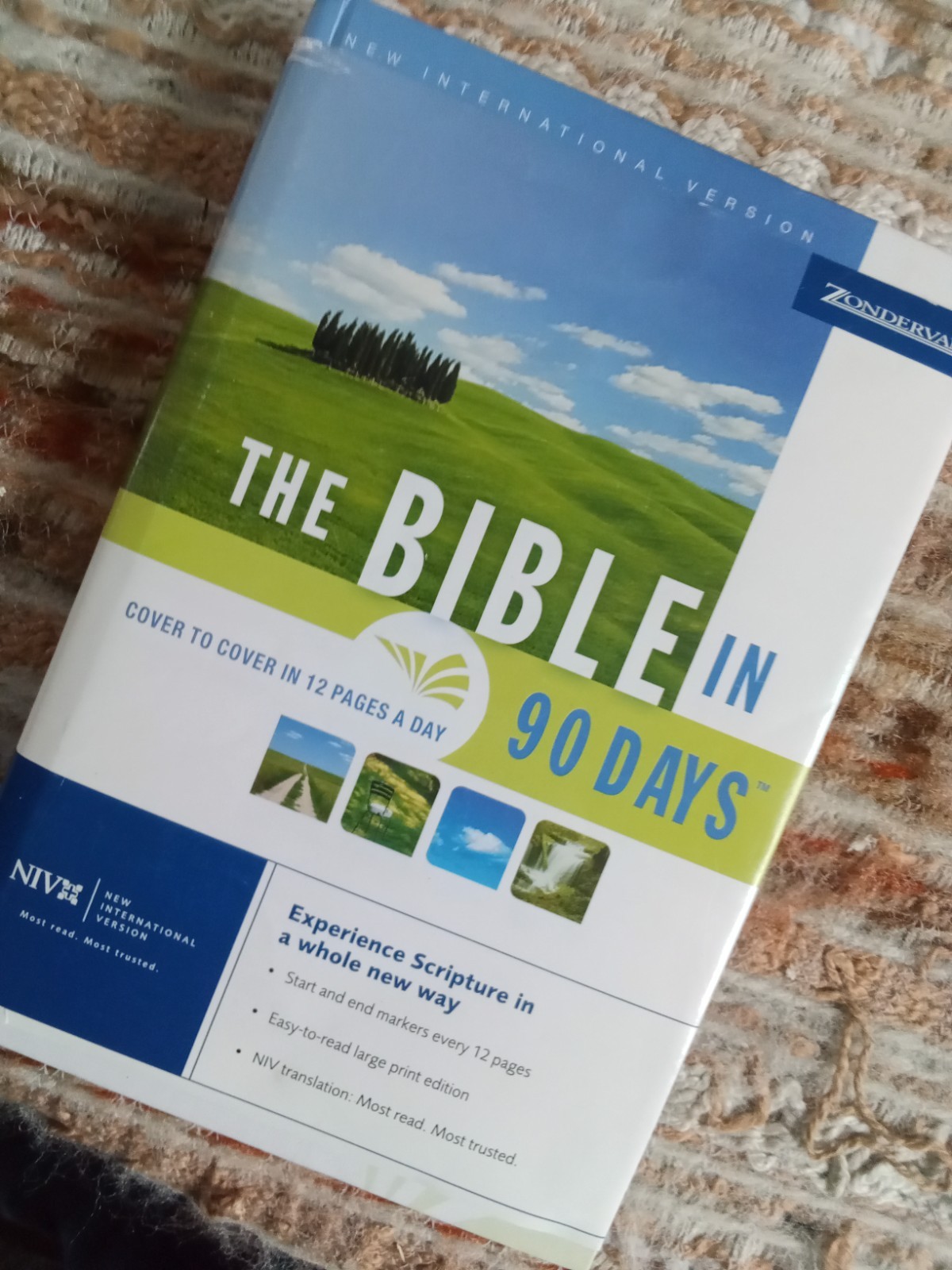 The Bible in 90 Days: Cover to Cover in 12 Pages a Day (New International – GOOD