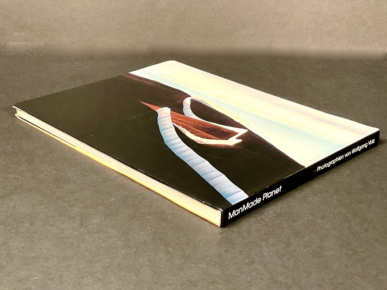 ManMade Planet: Photographien von Wolfgang Volz – German – SC – VERY GOOD