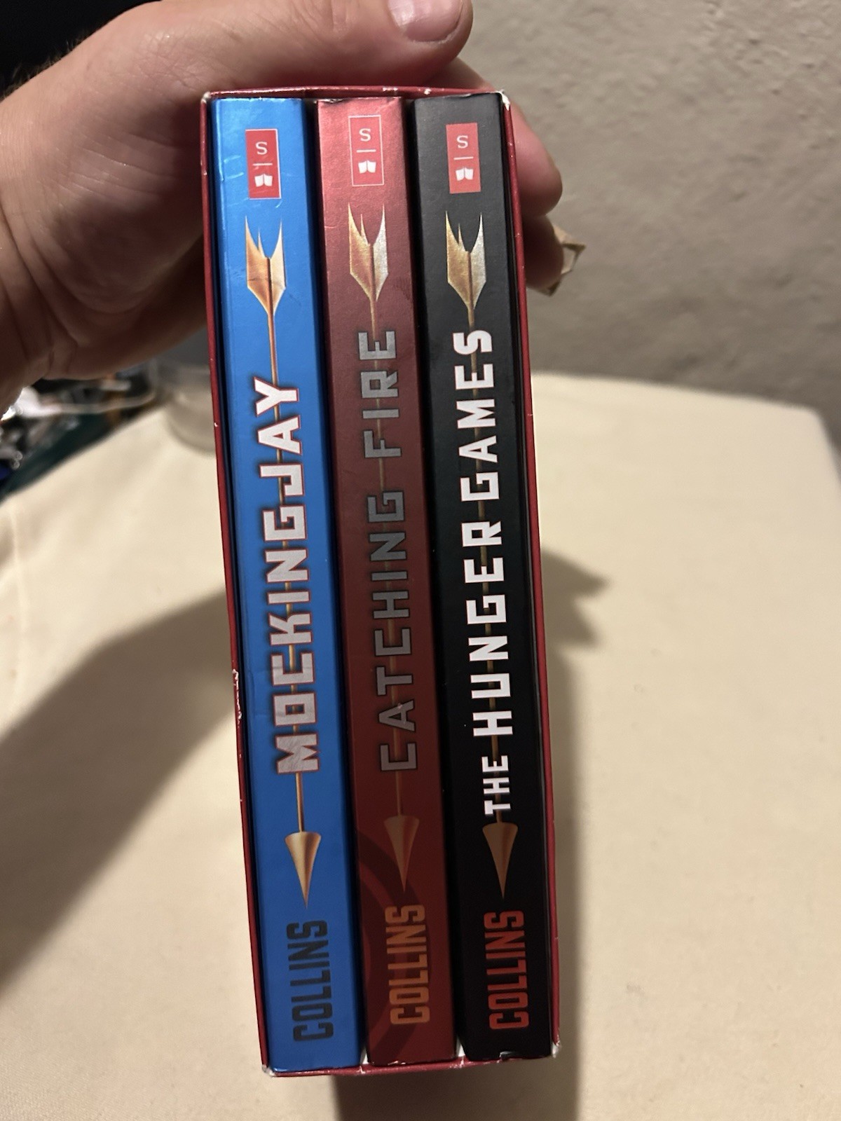 The Hunger Games Trilogy: The Hunger Games / Catching Fire / Mockingjay, Collins