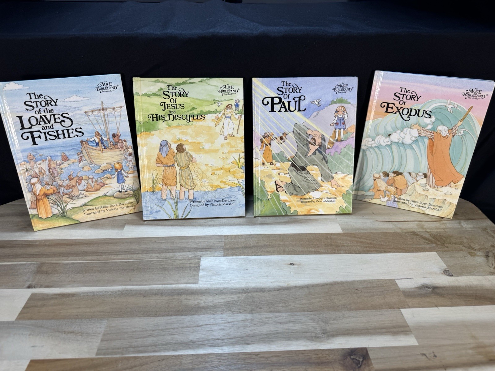✅An Alice in Bibleland Storybook by Alice Joyce Davidson Gift ✅Lot of 4 ✅ EUC