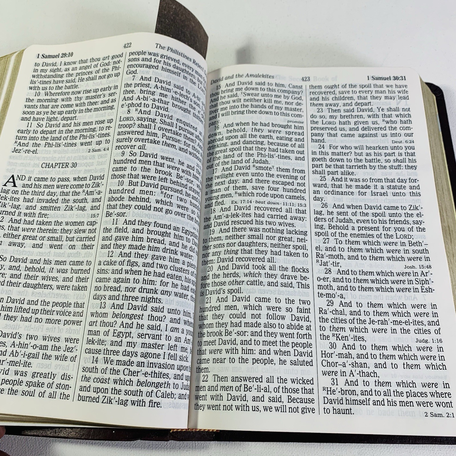 Holy Bible : Old and New Testament GIANT Print Edition Holman KJV 1990 Red Cover