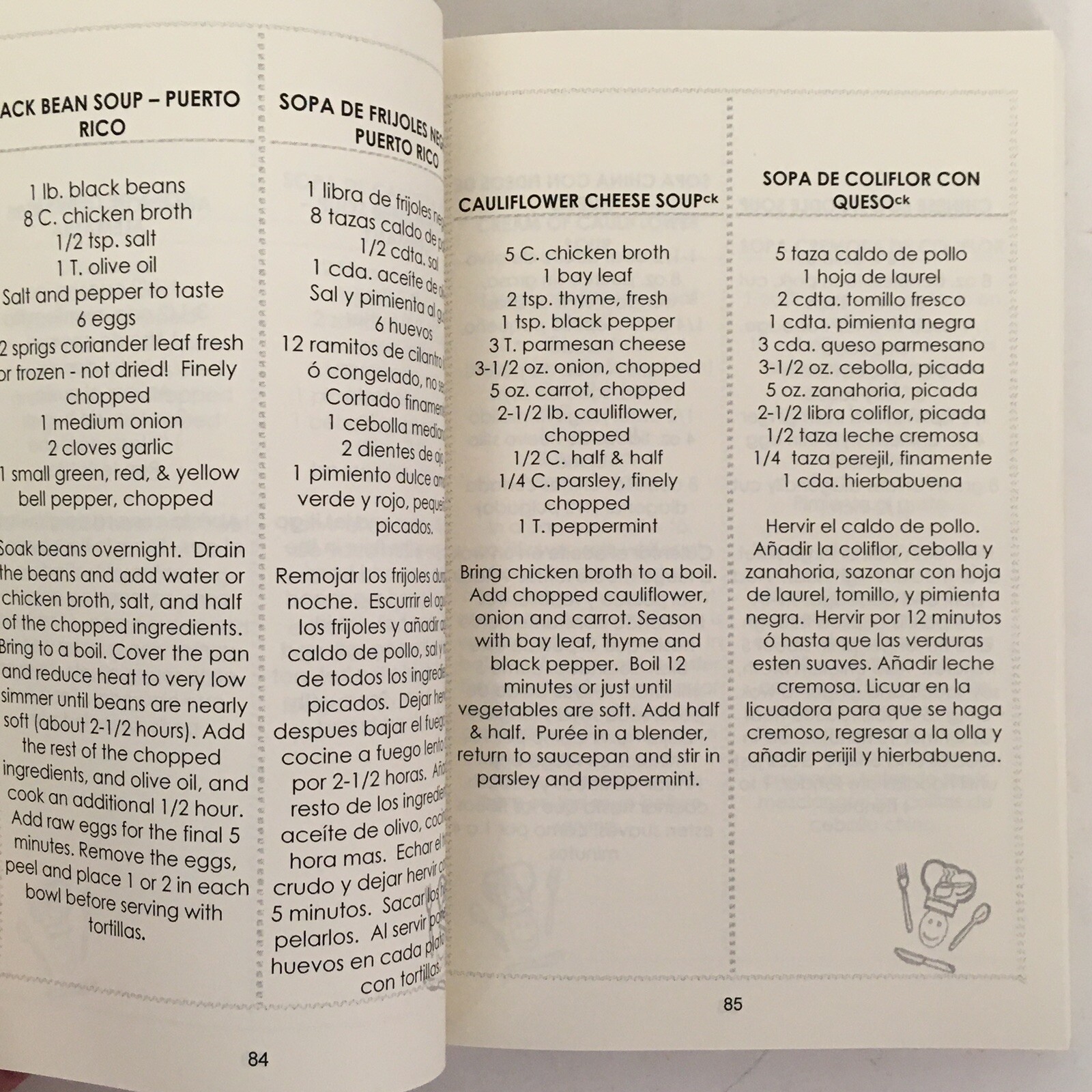 Carmen’s Worldwide Kitchen – English/Spanish Cookbook by Carmen Kolenda 342 p VG
