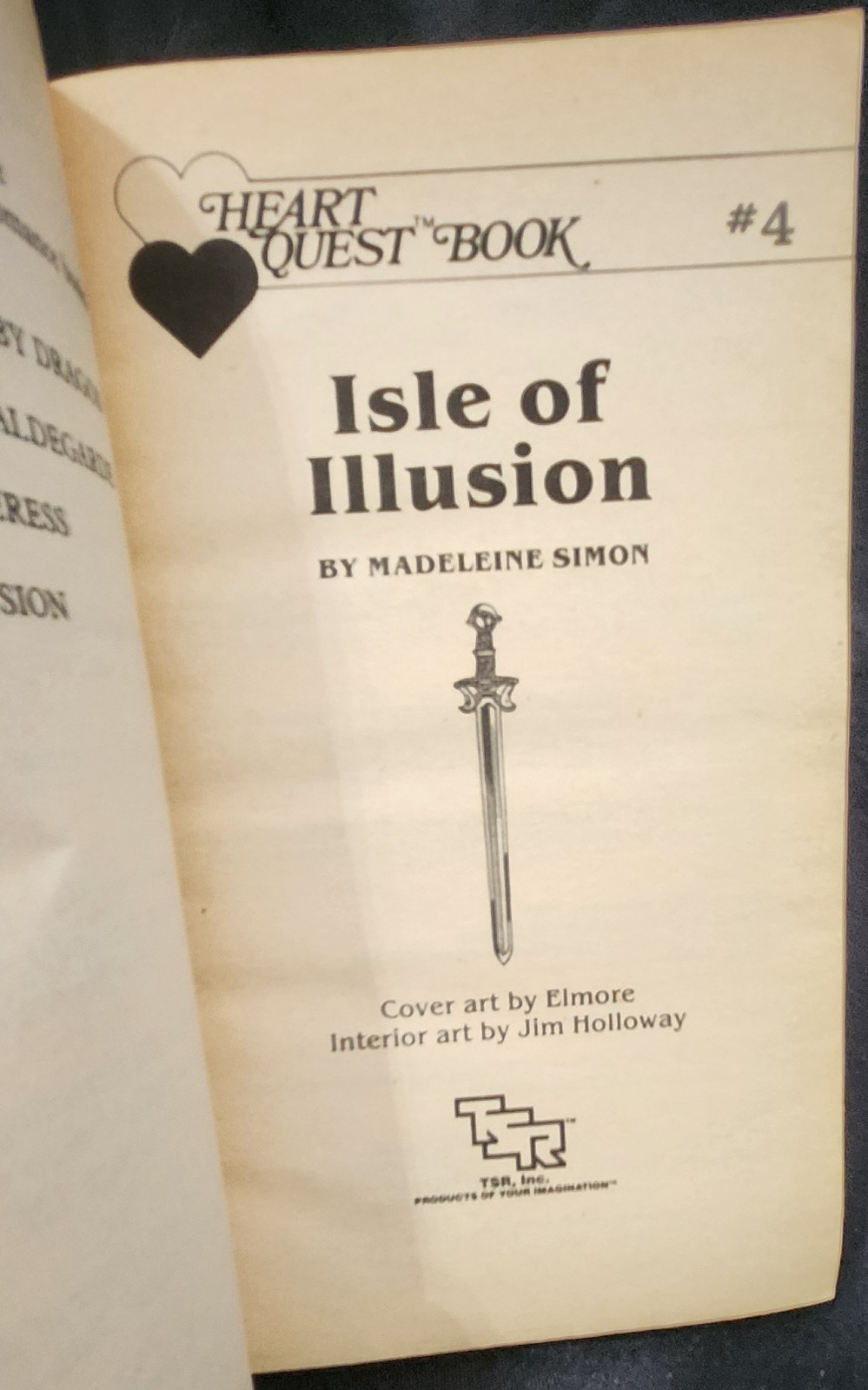 ISLE OF ILLUSION HeartQuest Pick a Path Book #4 TSR fantasy romance VTG 1980s