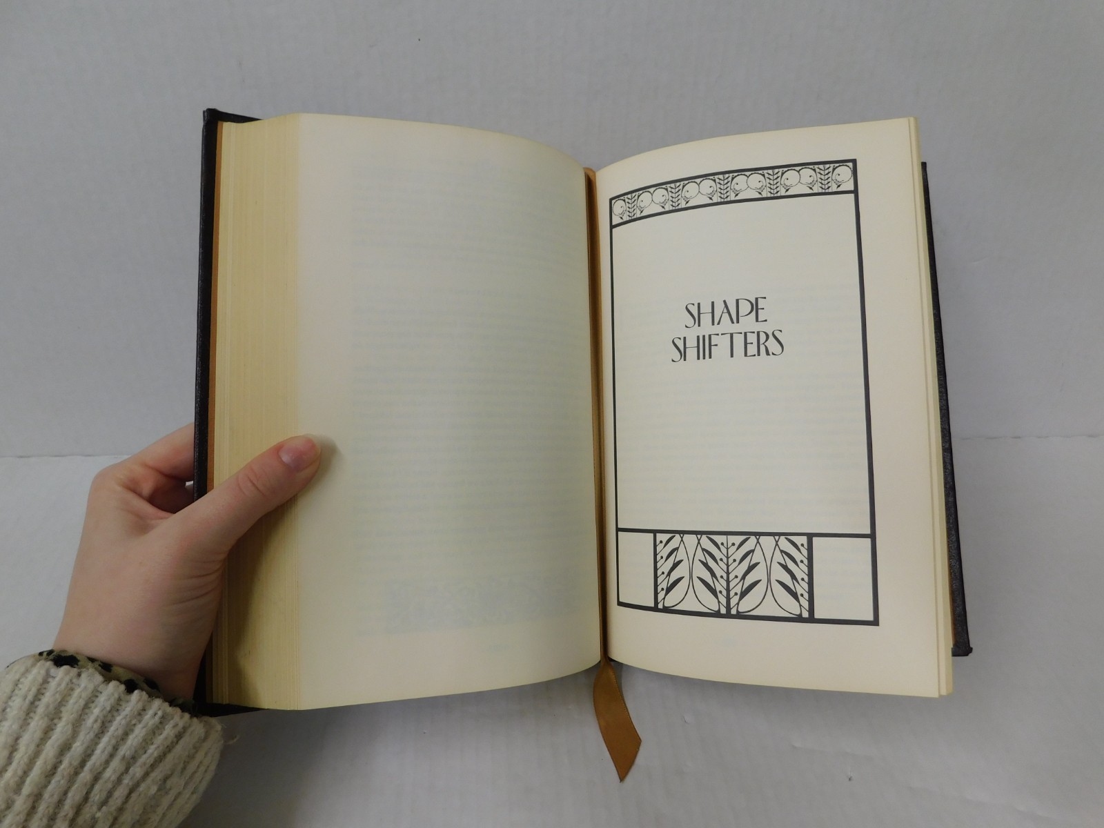 Favorite Folktales From Around the World Edited by Jane Yolen 1986 Easton Press