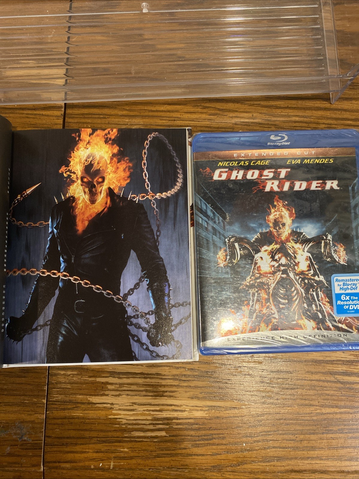 Ghost Rider Blu-ray Ext Cut (New) & Ghost Rider: The Visual Guide Andrew Darling
