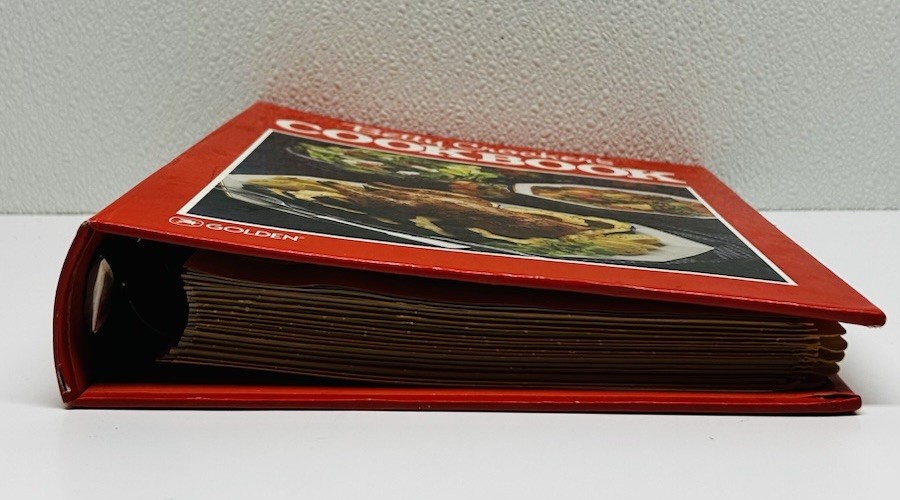 Betty Crocker’s COOKBOOK 5th Printing 1988 HC Ringbound Edition Golden Press