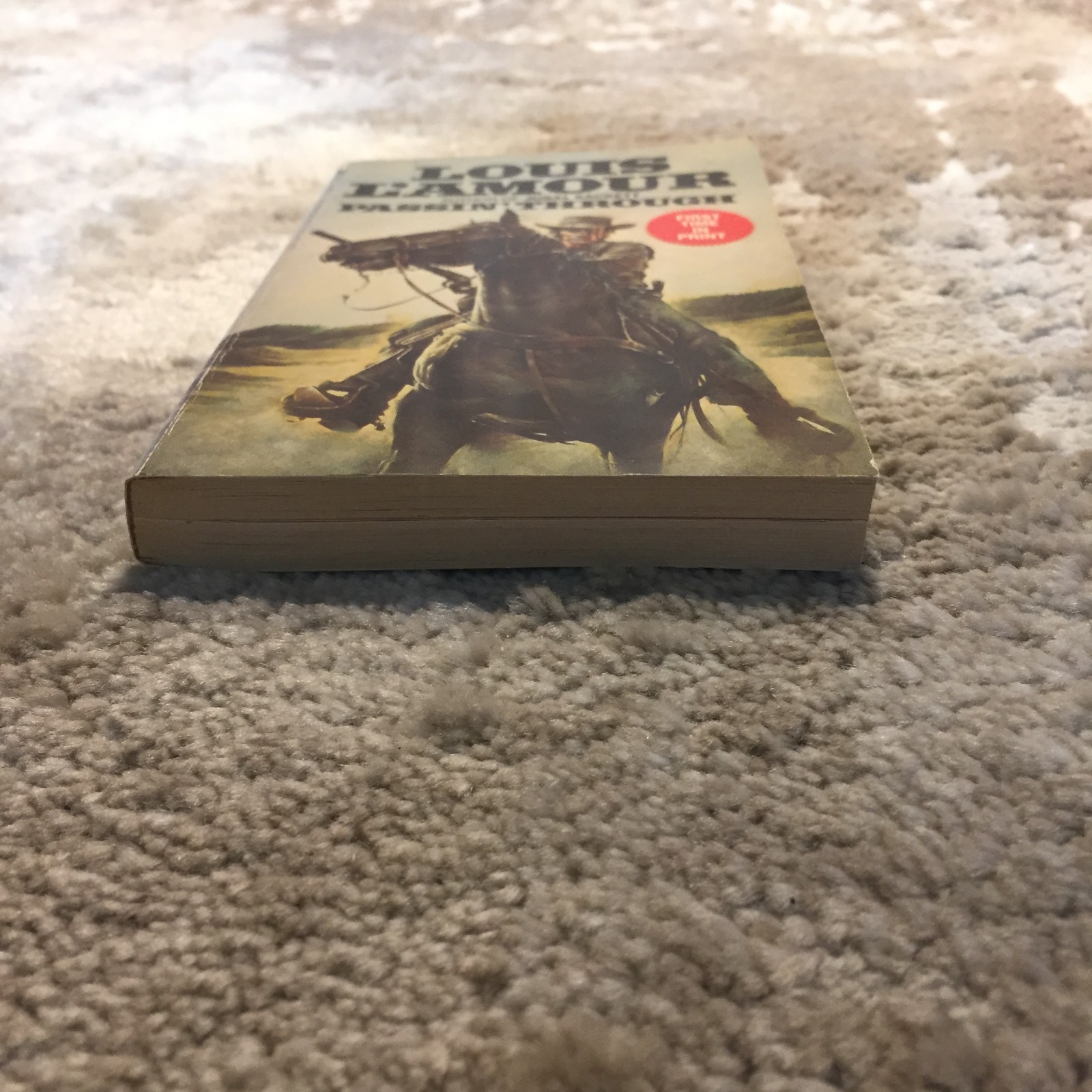 Passin’ Through Louis L’Amour 1985 Bantam Books Fugitive On The Run Western Book