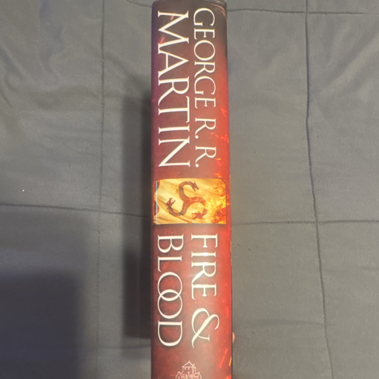 George R.R. Martin Fire & Blood (A Song of Ice and Fire) Illustrated HC 2018