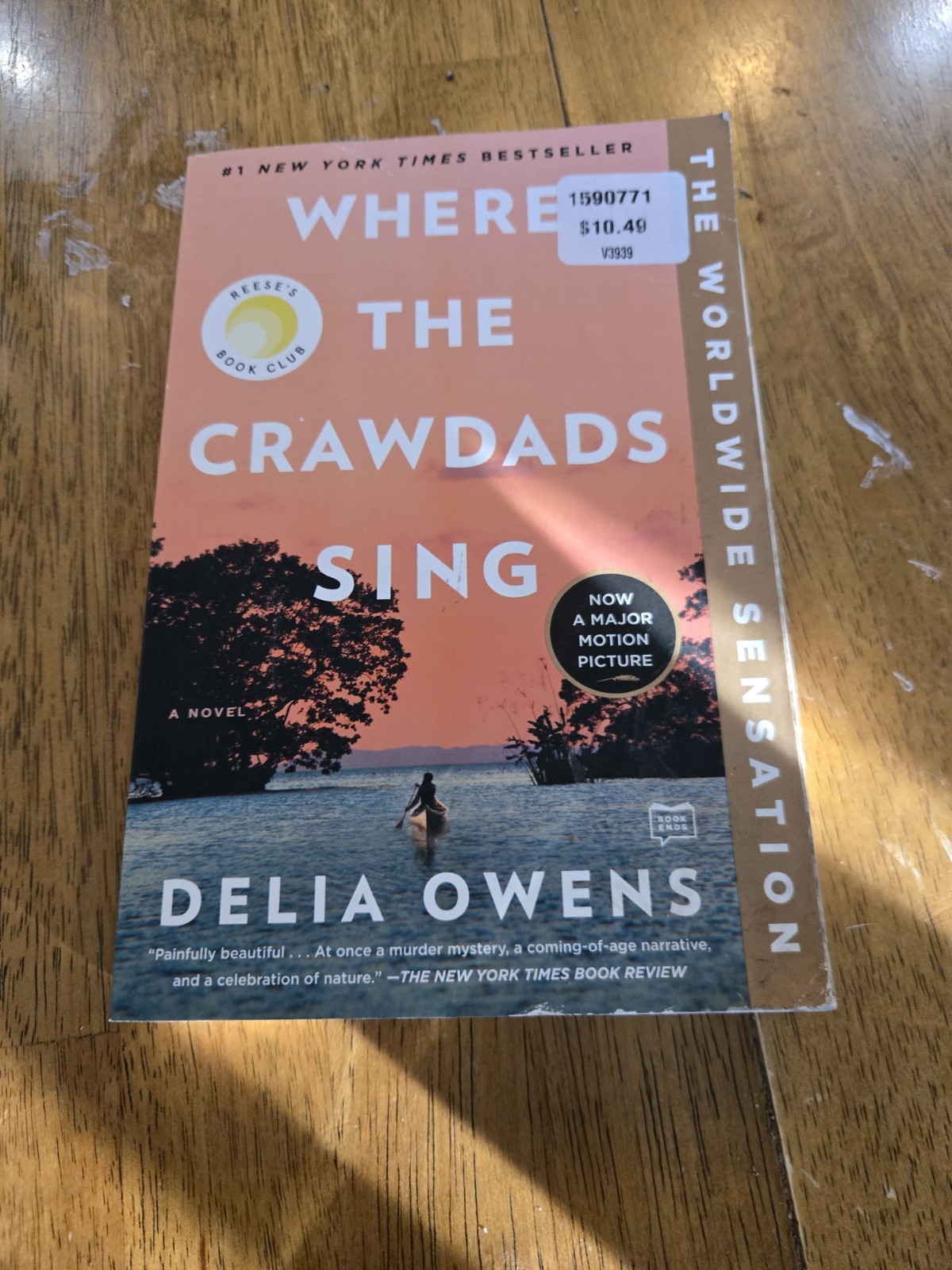 Where the Crawdads Sing Paperback Delia Owens Reese’s Book Club Bestseller