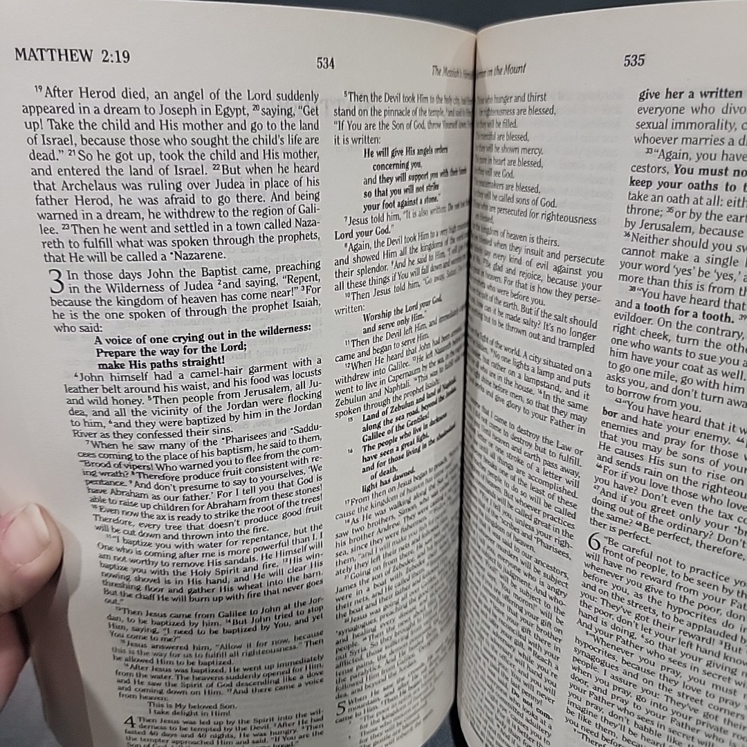 Explorer Bible – HCSB by Lifeway Kids (2014, Paperback) + 30 Days Of Devotions