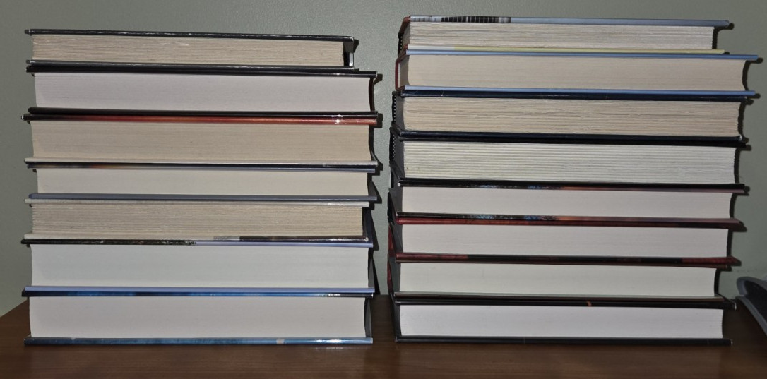 Random lot of 15 books including 1st printing of The Martian (Andy Weir)