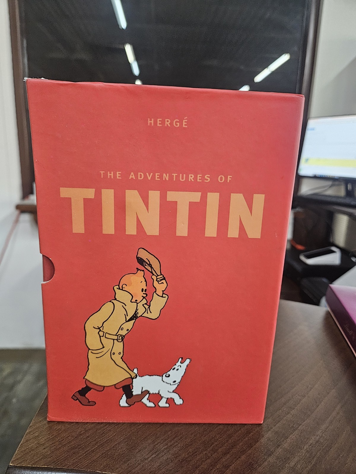 The Complete Adventures Of Tintin Collection 8 Books Box Gift Set By Herge NEW