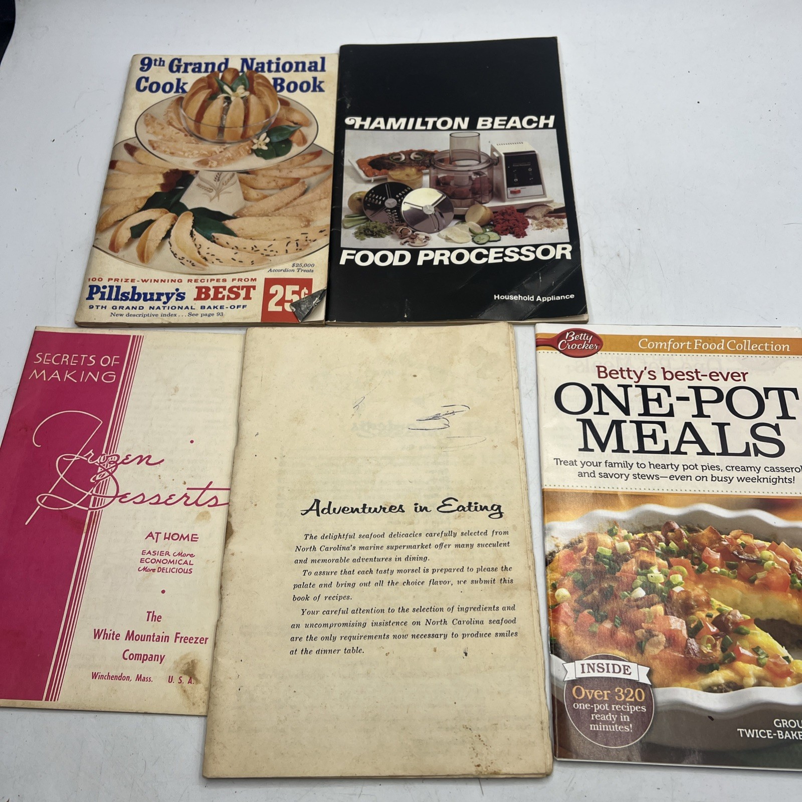 Huge Vintage Lot Of 40 Recipe Booklets Pamphlets Advertising Cookbooks Pillsbury