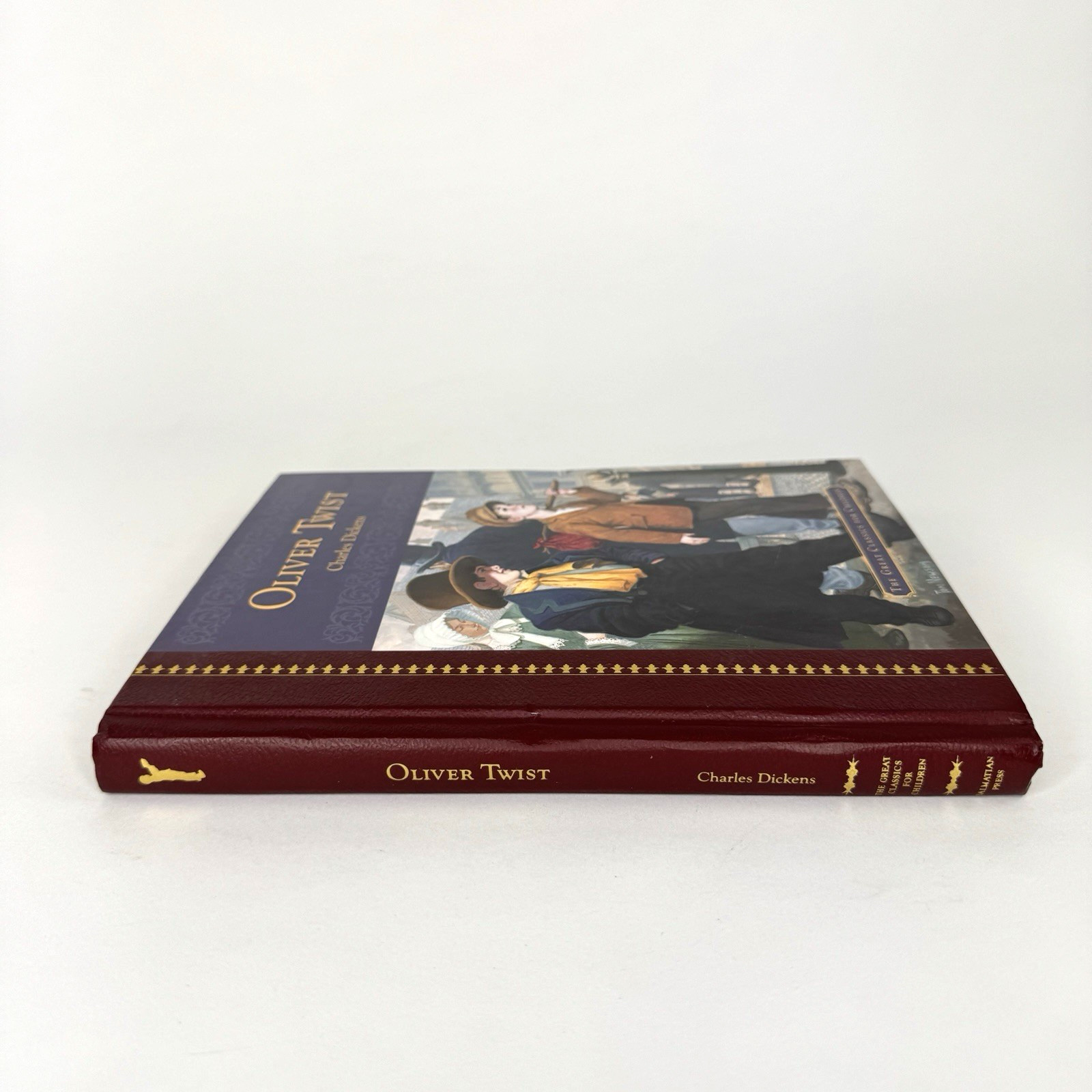 Oliver Twist – Charles Dickens The Great Classics for Children Hardcover Book