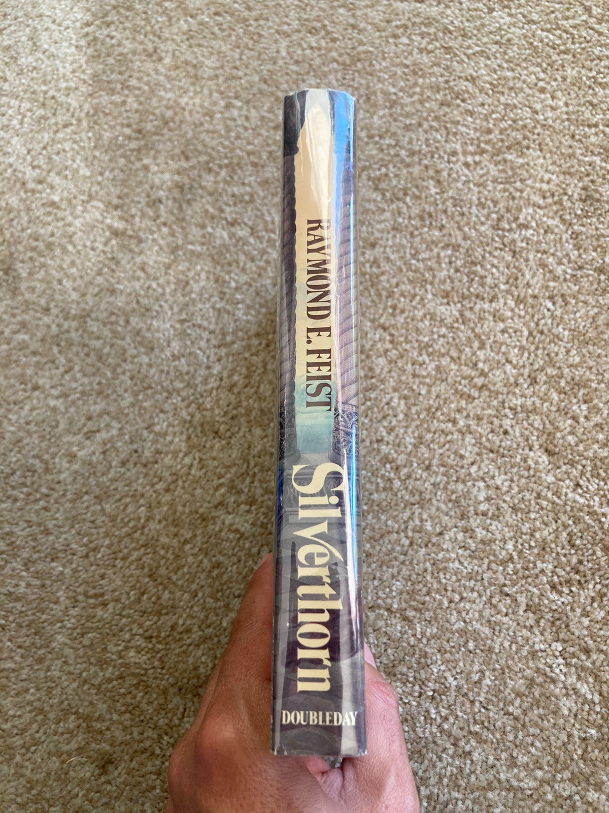 Silverthorn: A Novel – Raymond Feist 1st Edition BCE Hardcover 1985 NICE!!