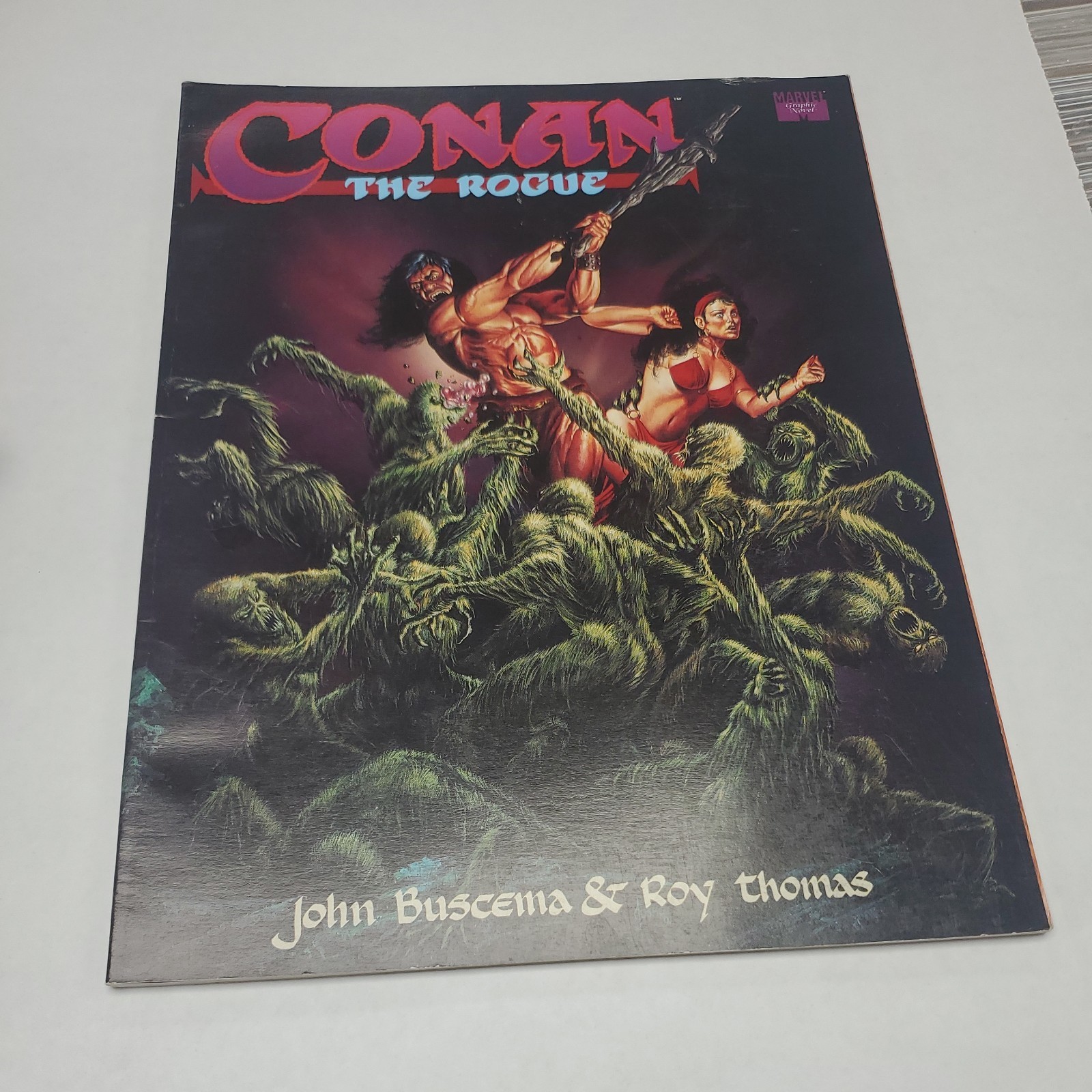 CONAN THE ROGUE – MARVEL GRAPHIC NOVEL -By John Buscema and Roy Thomas – NM-