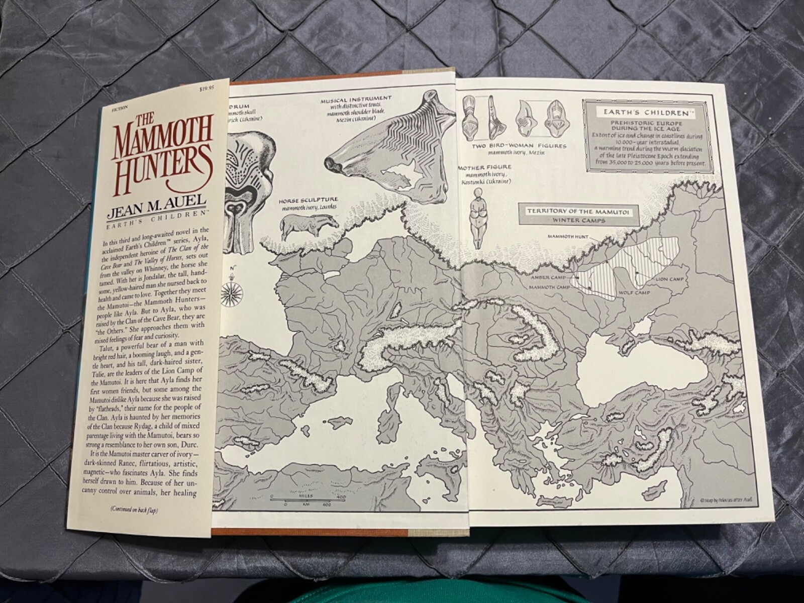 Earth’s Children Ser.: The Mammoth Hunters by Jean M. Auel (HC 1985)
