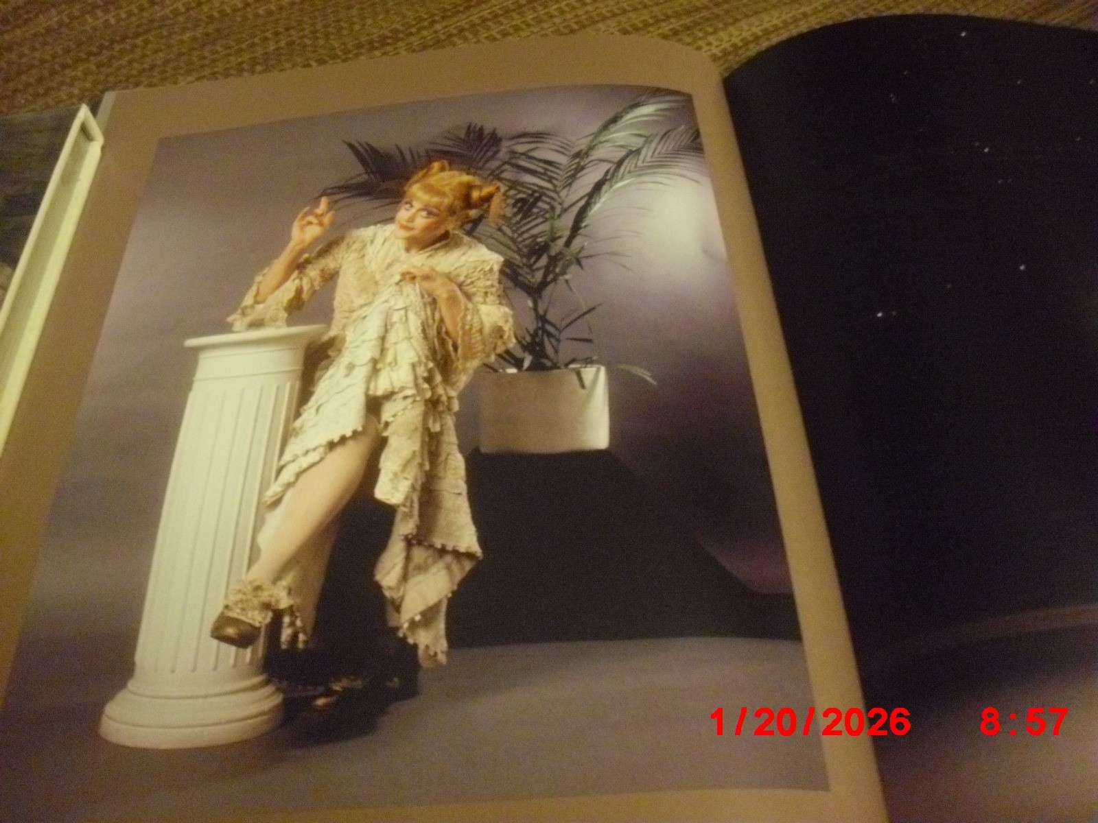 Divas!: The Fabulous Photography of Kenn Duncan by Stephen M. Silverman WOW!