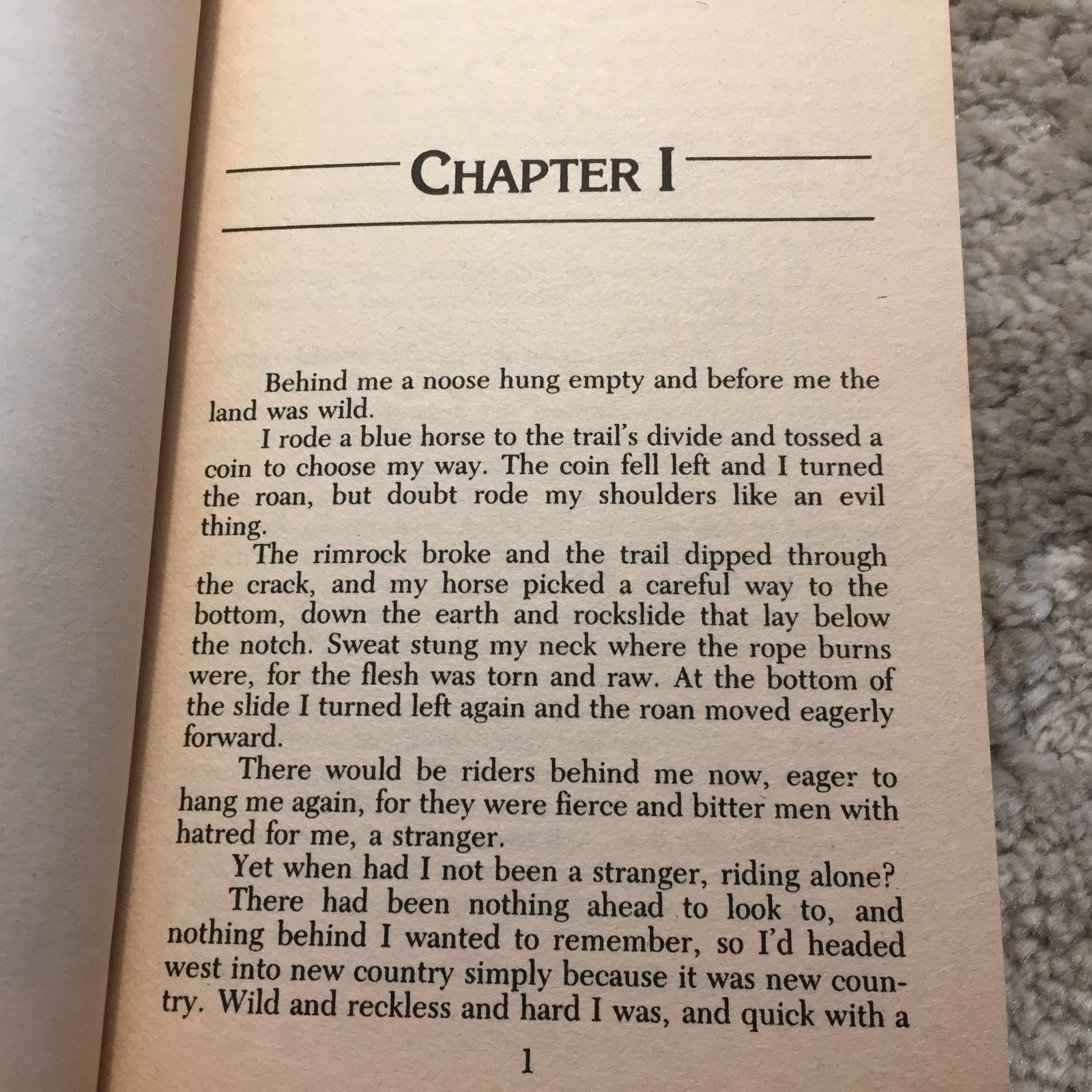 Passin’ Through Louis L’Amour 1985 Bantam Books Fugitive On The Run Western Book