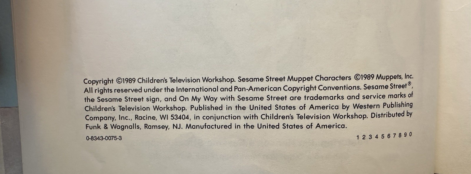 1989 On My Way with Sesame Street Library 1-15 Complete Set w/ Stand -Nice Set!