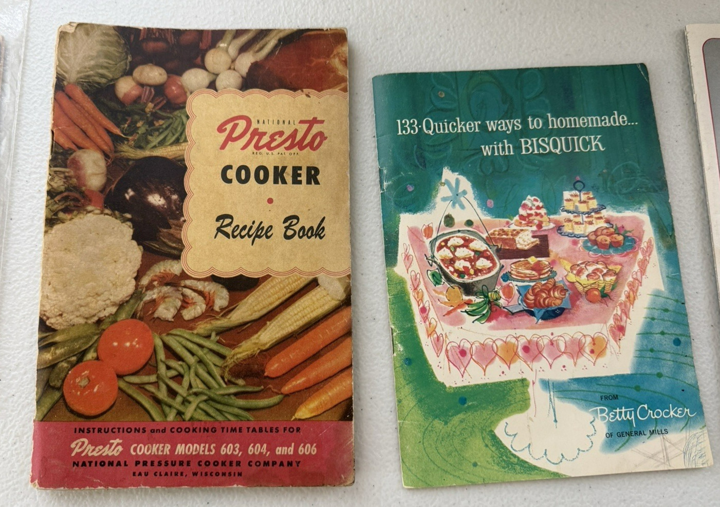 1920-1950’s Vintage lot of Recipe Booklets, Pamphlets, Advertising,Cookbooks