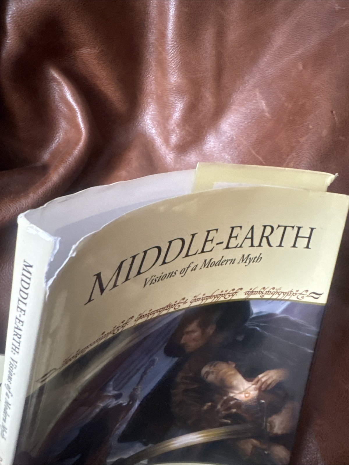 Middle-Earth : Visions of a Modern Myth by Donato Giancola, 2010, Hardcover