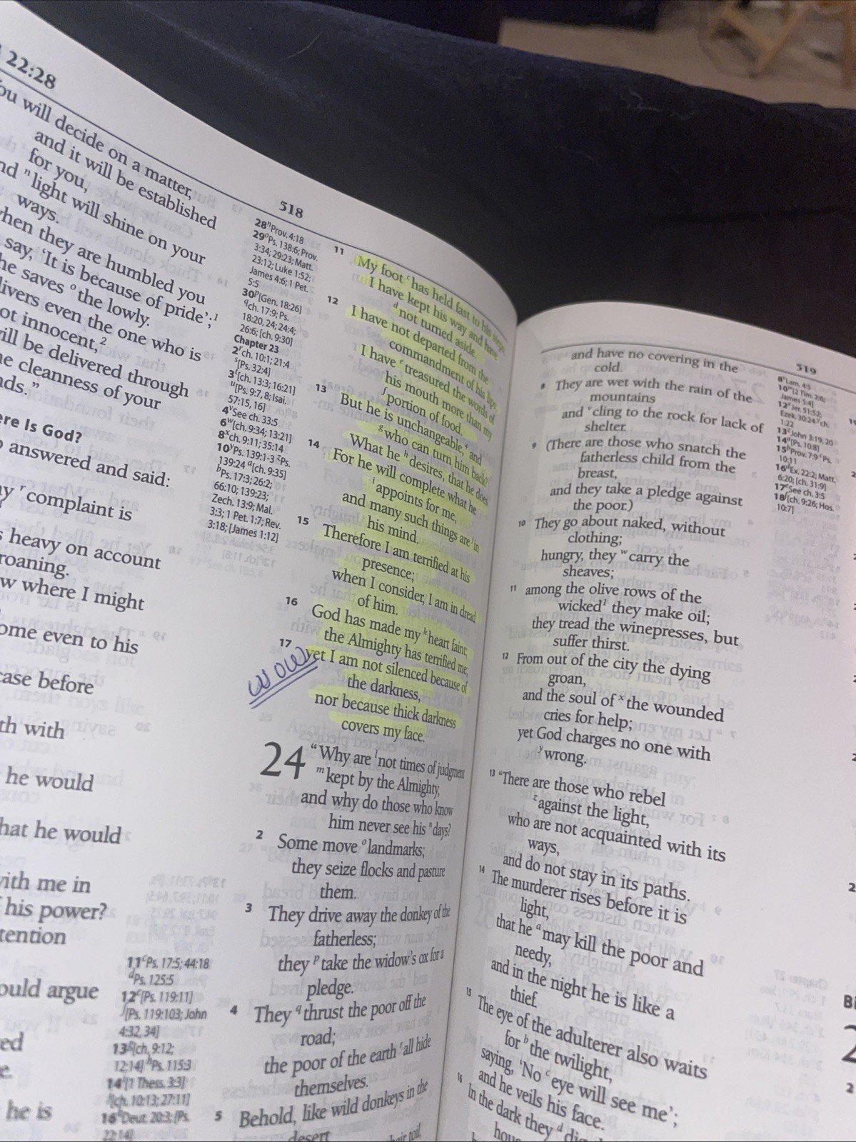 Holy Bible English Standard Version ESV Crossway 2001 Bonded LEATHER Black