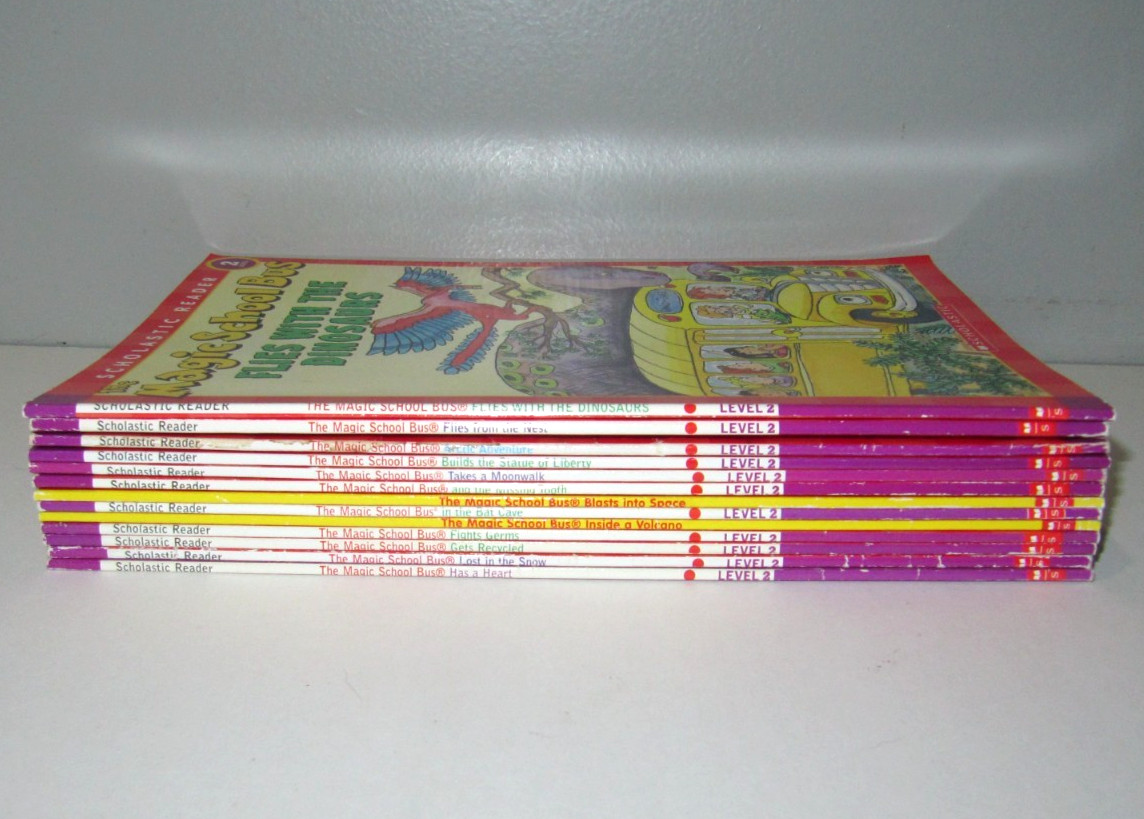 Lot of 13 Magic School Bus readers TPB Level 2