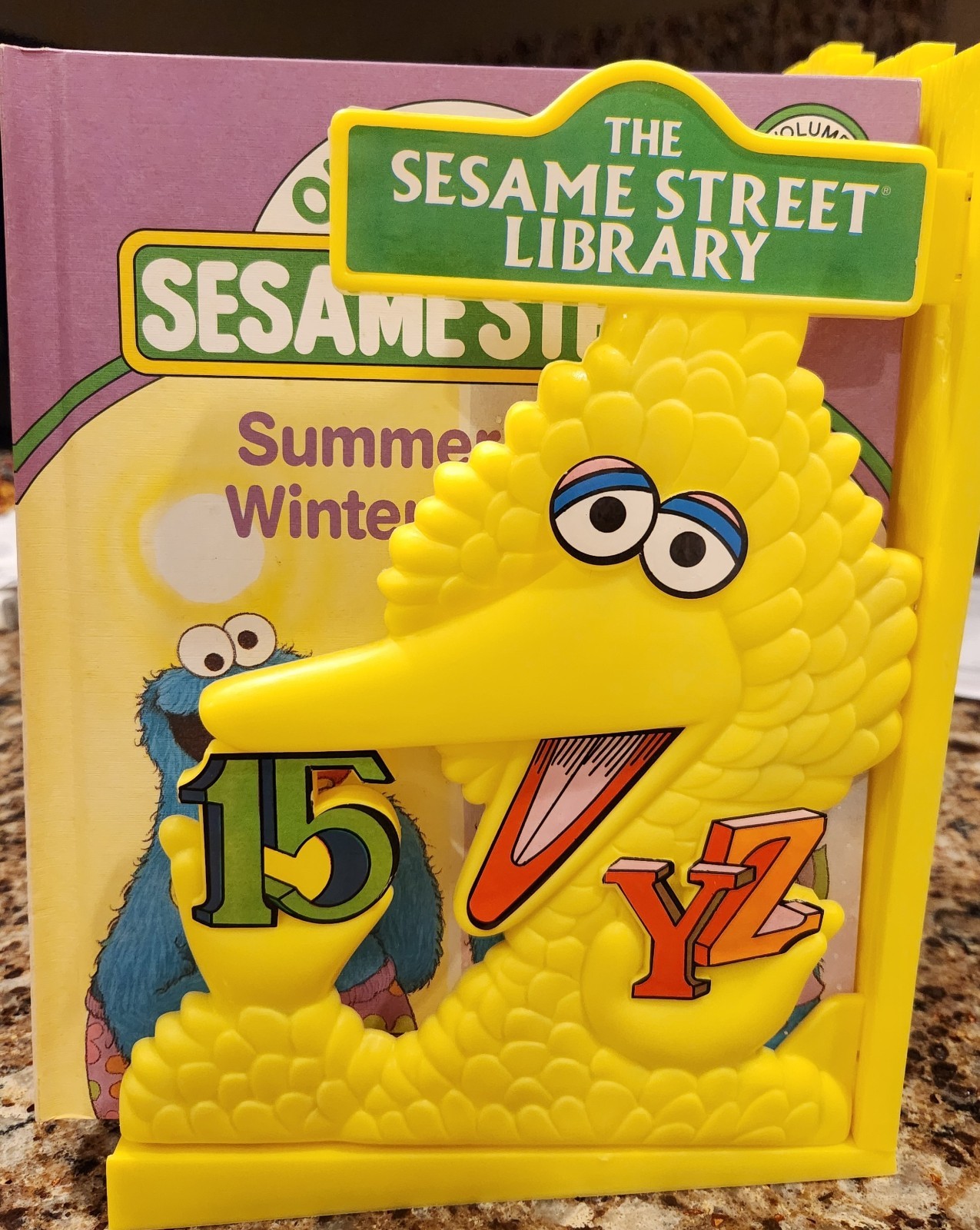 1989 On My Way w/ Sesame Street Library Complete 15 Volume Set, Big Bird Stand