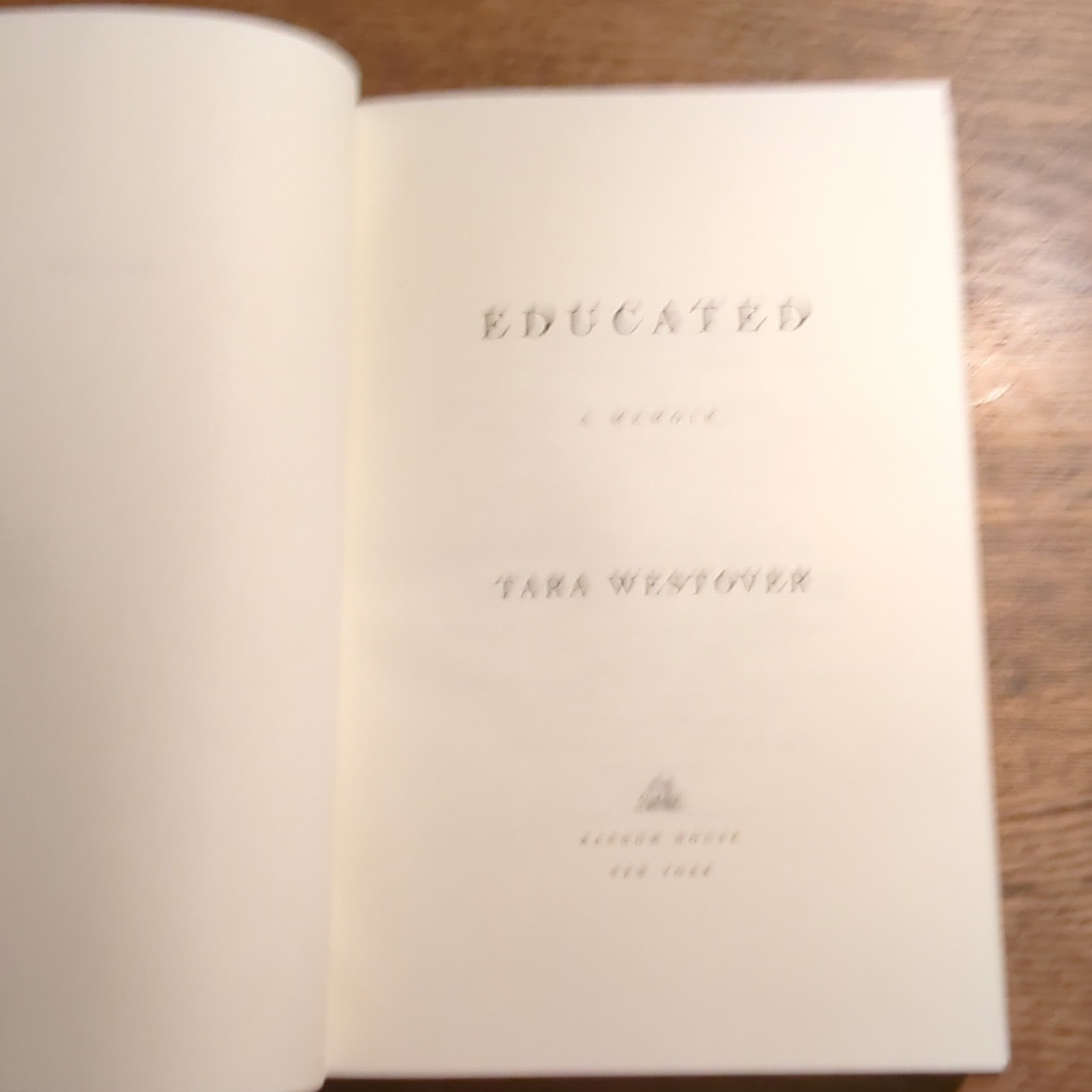 Tara Westover Educated: A Memoir Hardcover w/ Dust Jacket Random House English