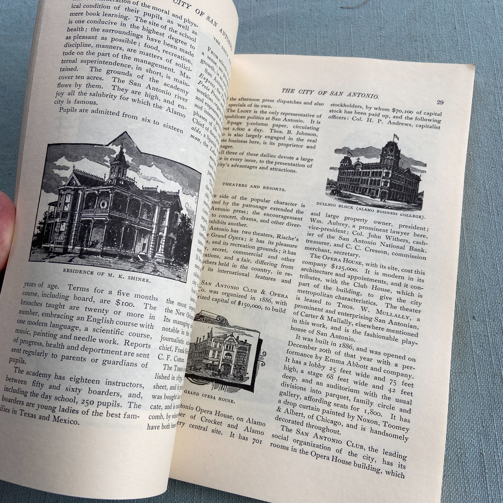City of San Antonio Texas Andrew Morrison George Engelhardt Publisher Book 1977